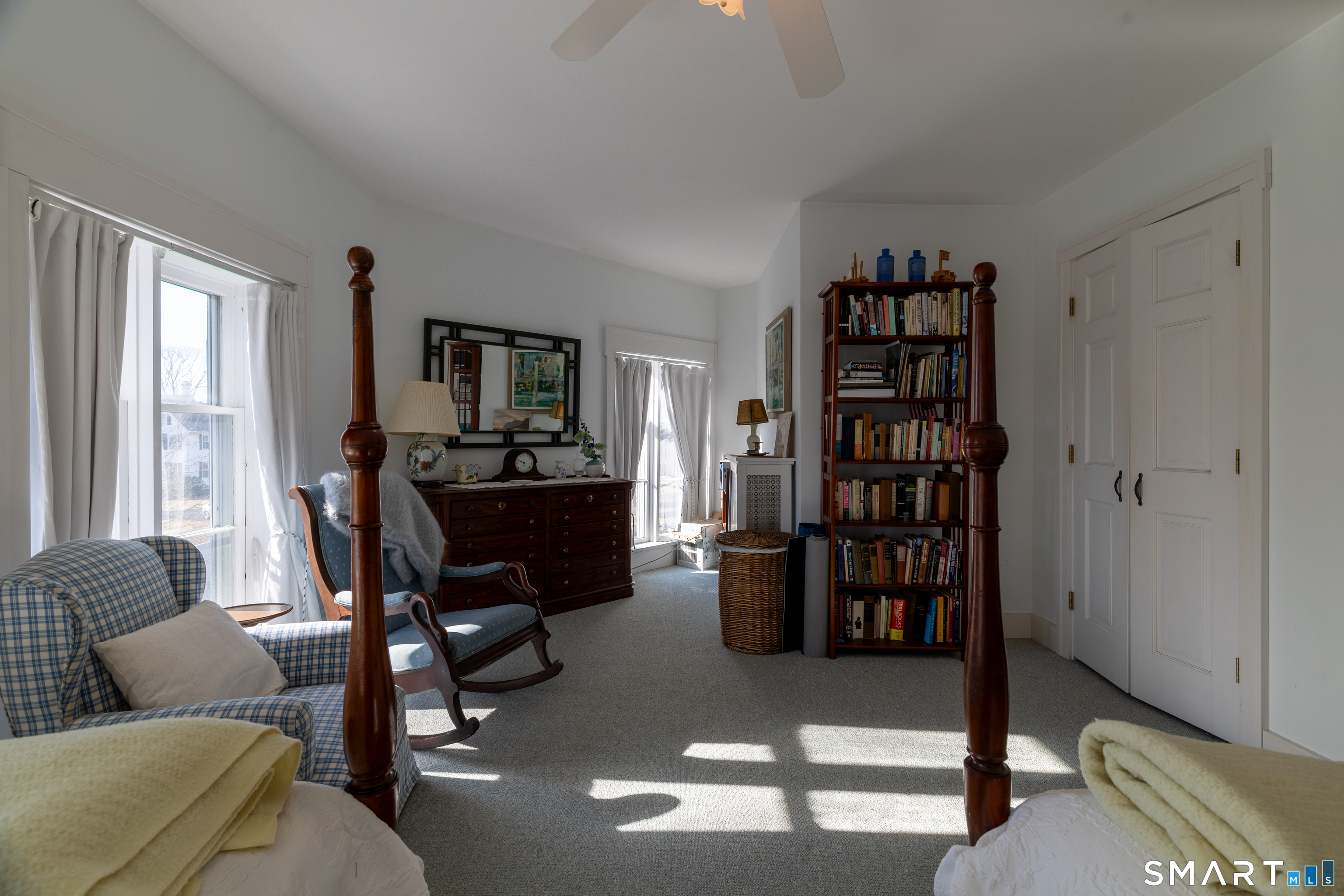 8 Mystic West Avenue Property Photo 27