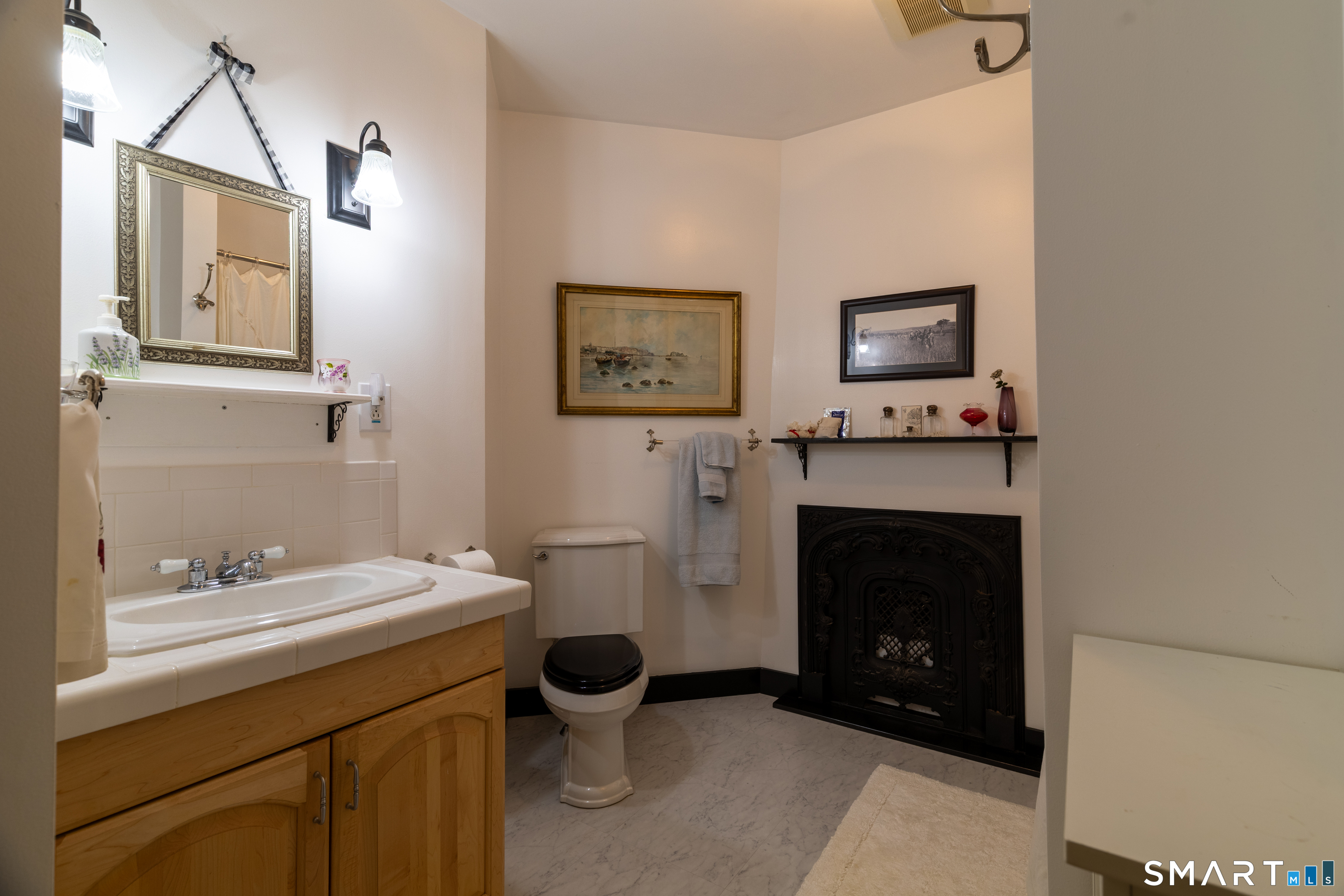 8 Mystic West Avenue Property Photo 28