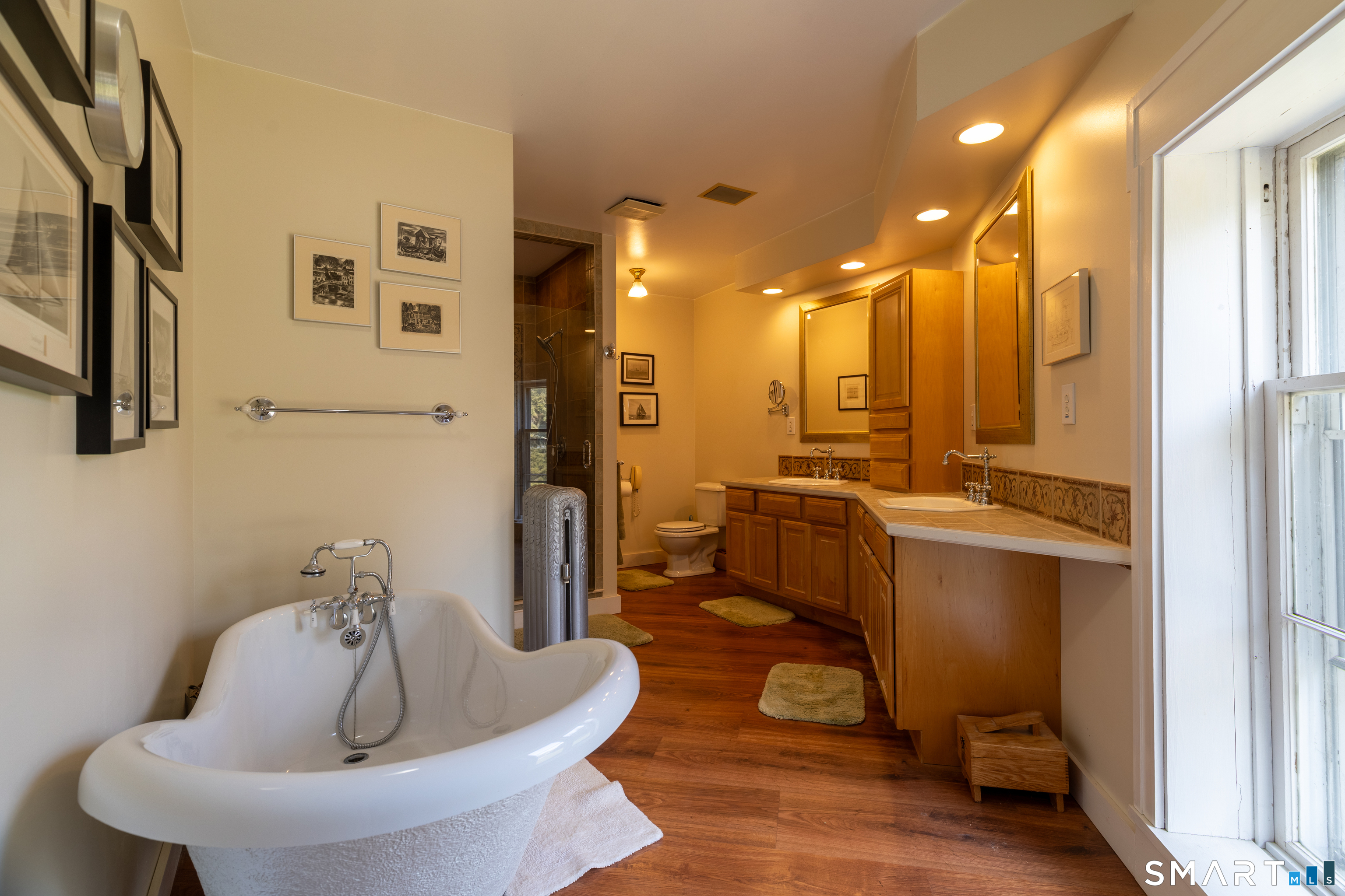 8 Mystic West Avenue Property Photo 30