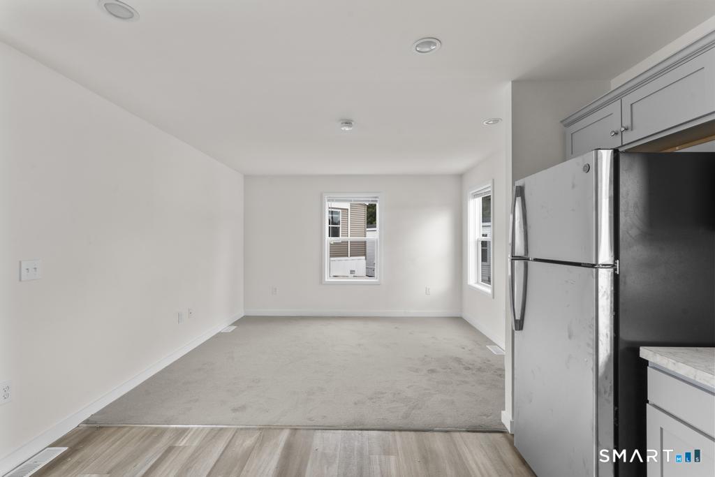 55 Sugar 14 Street Property Photo 5