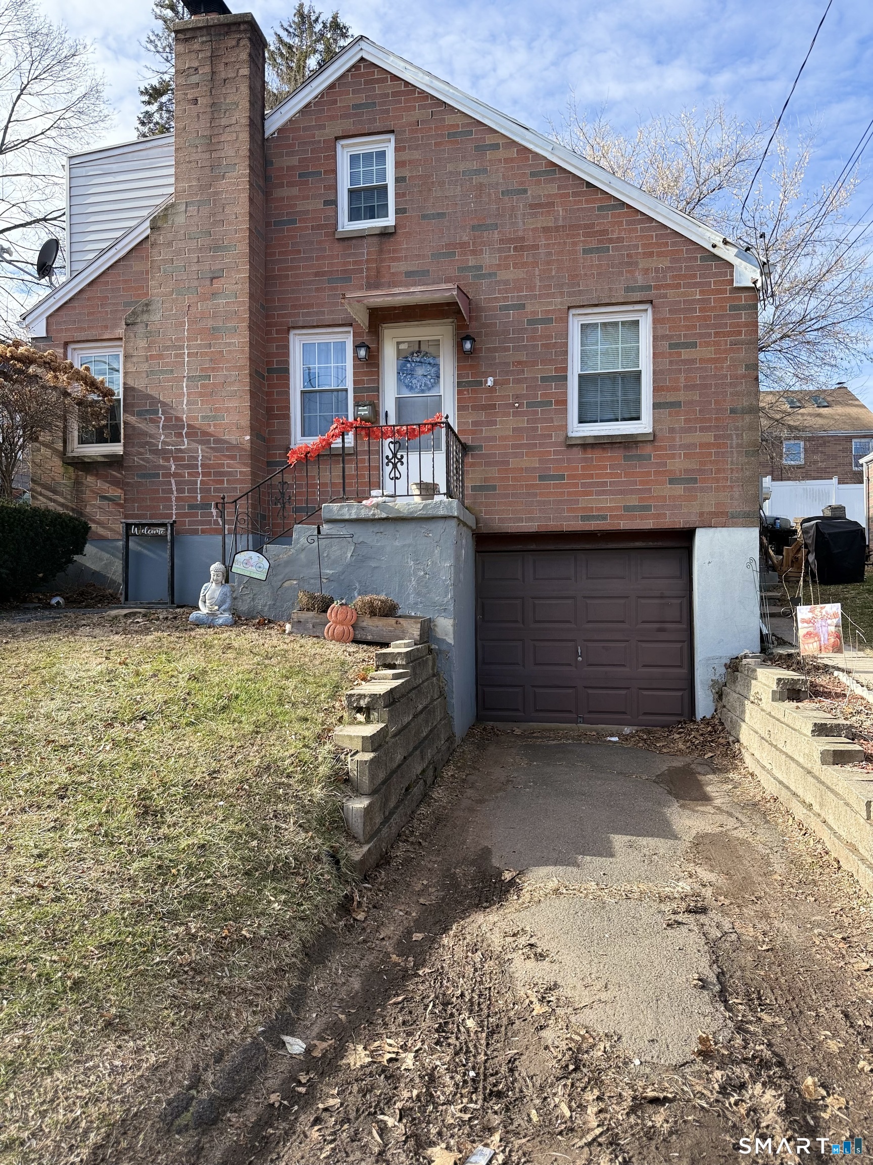 203 Spring Street Property Photo 1