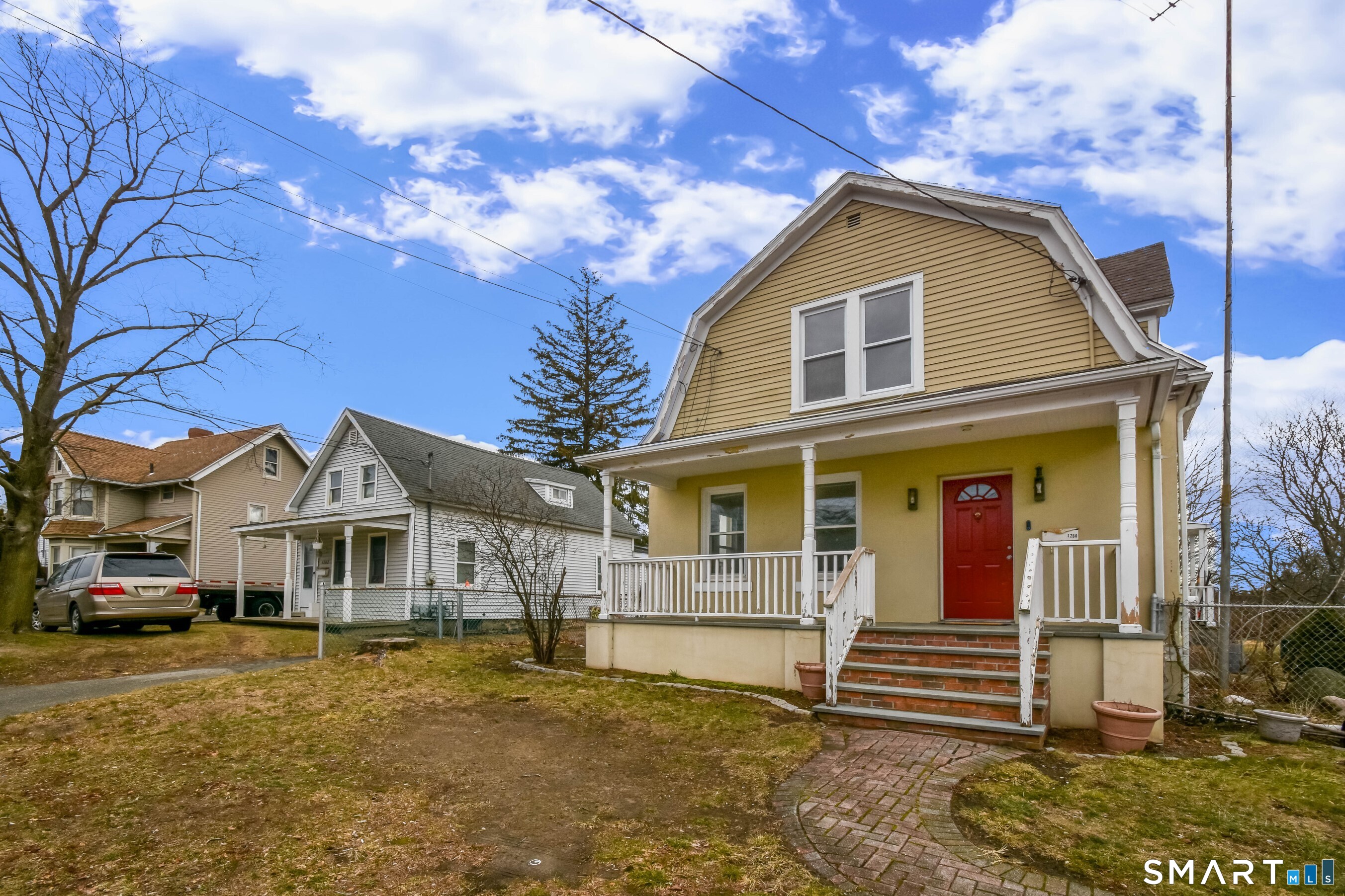 1260 Elm Street Property Photo 1