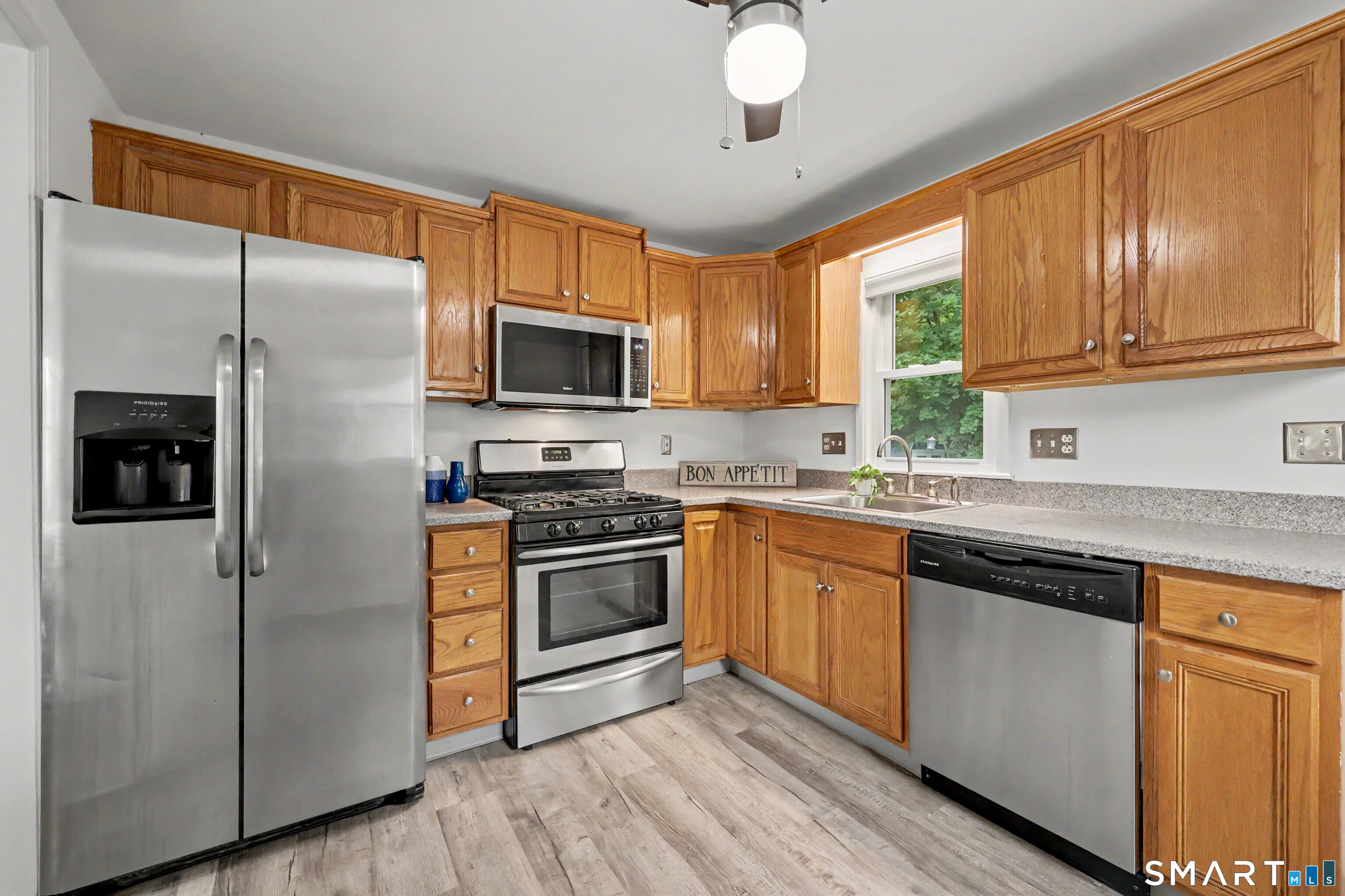 55 Valley Road Property Photo 7