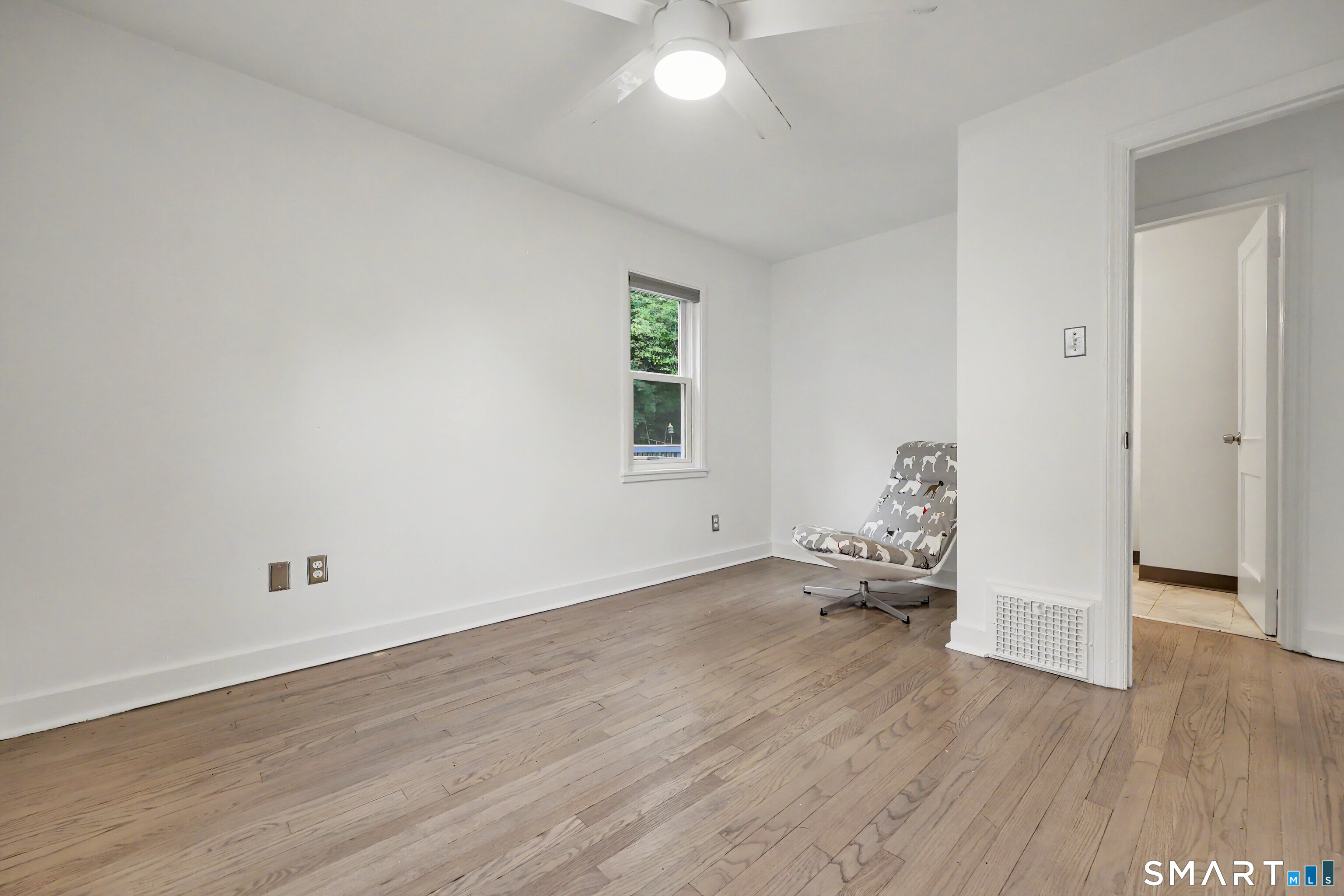 55 Valley Road Property Photo 18