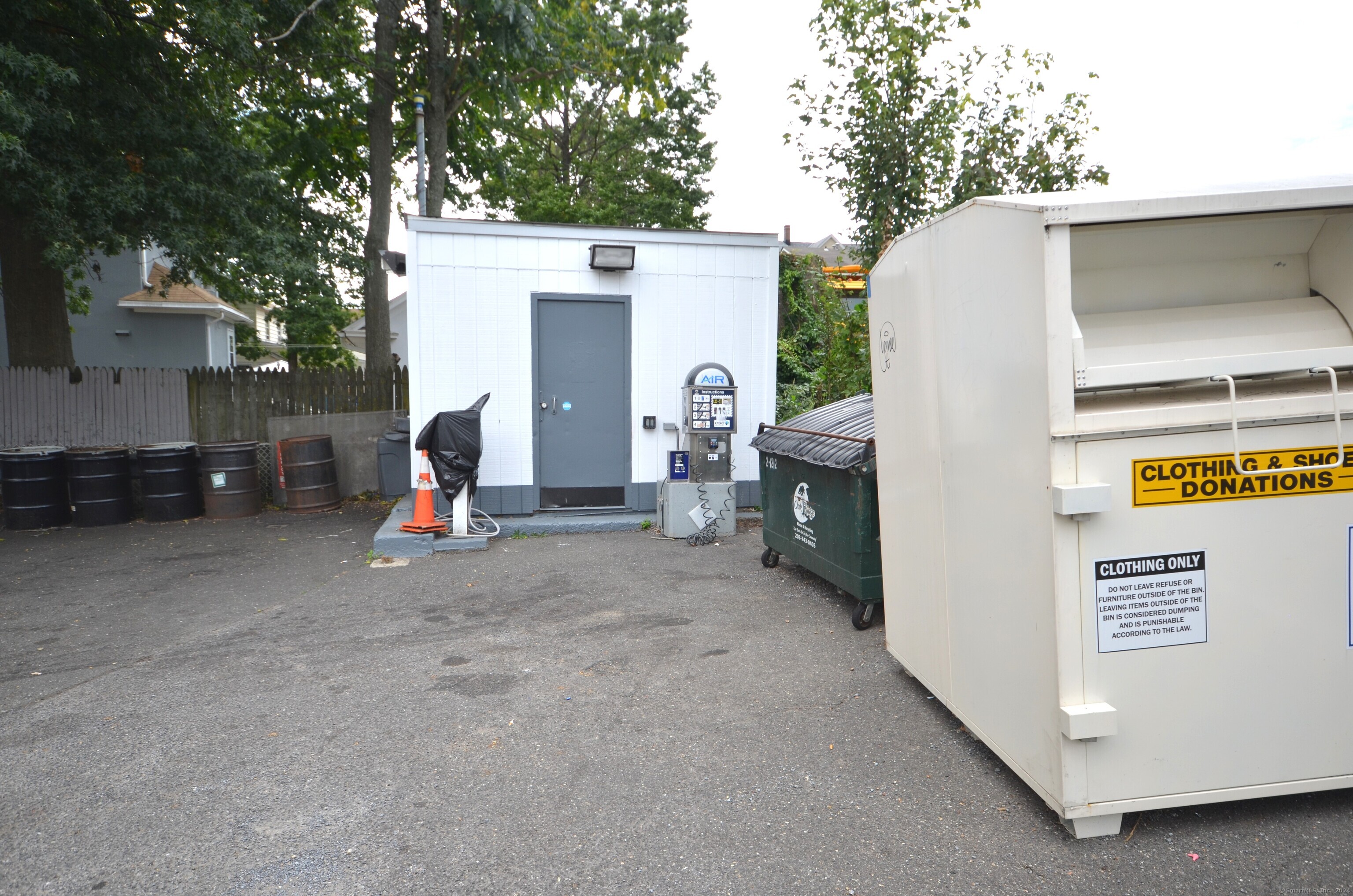 24150416 Property Photo 4