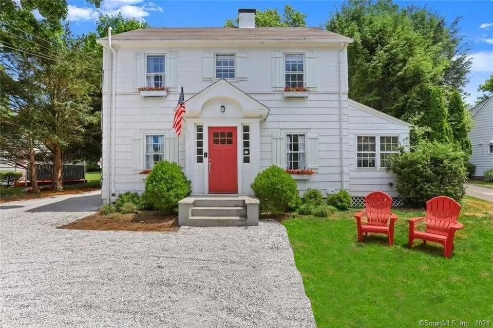 61 Hillandale Road Property Photo 1