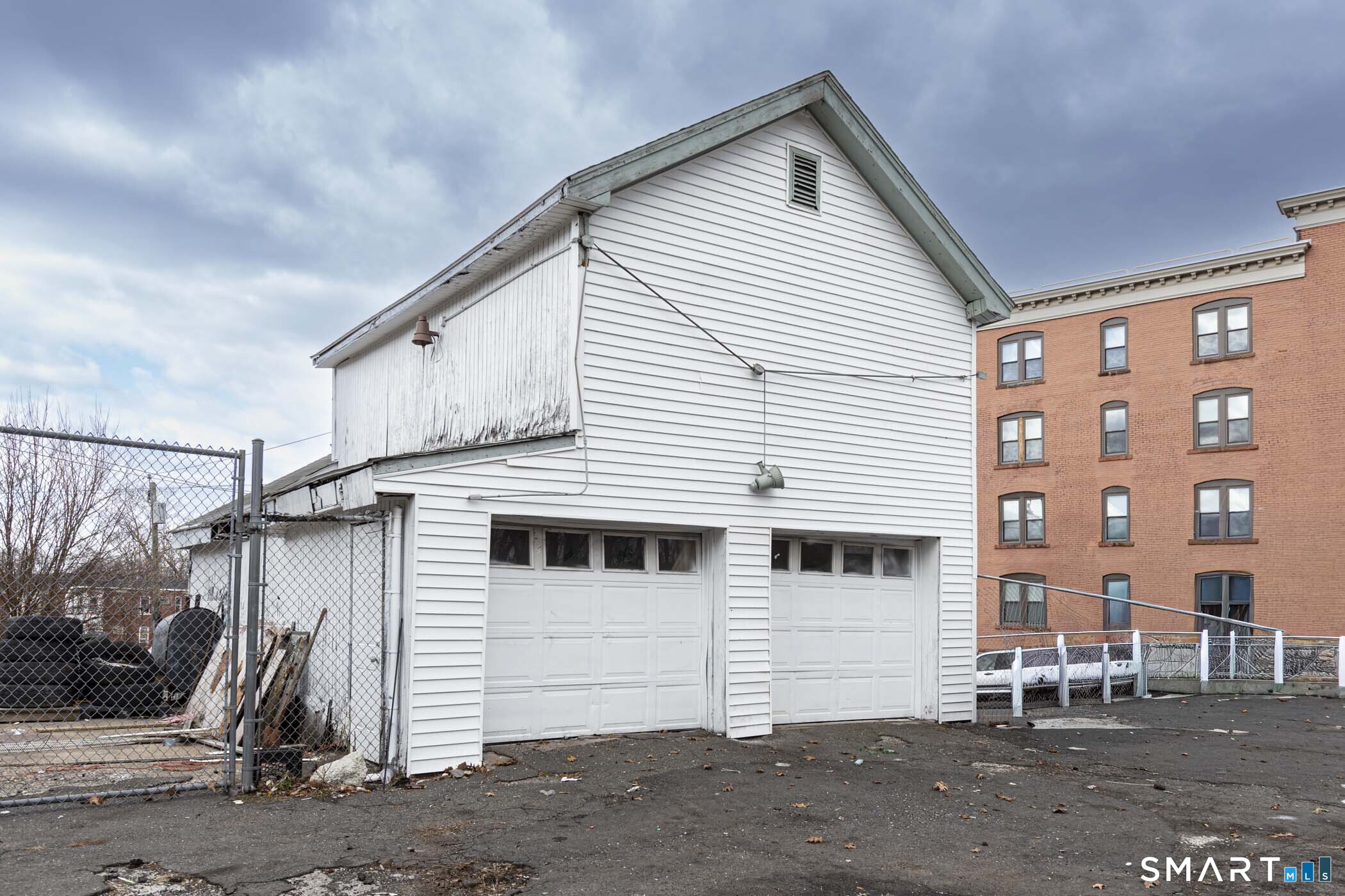 437 Zion Street Property Photo 2