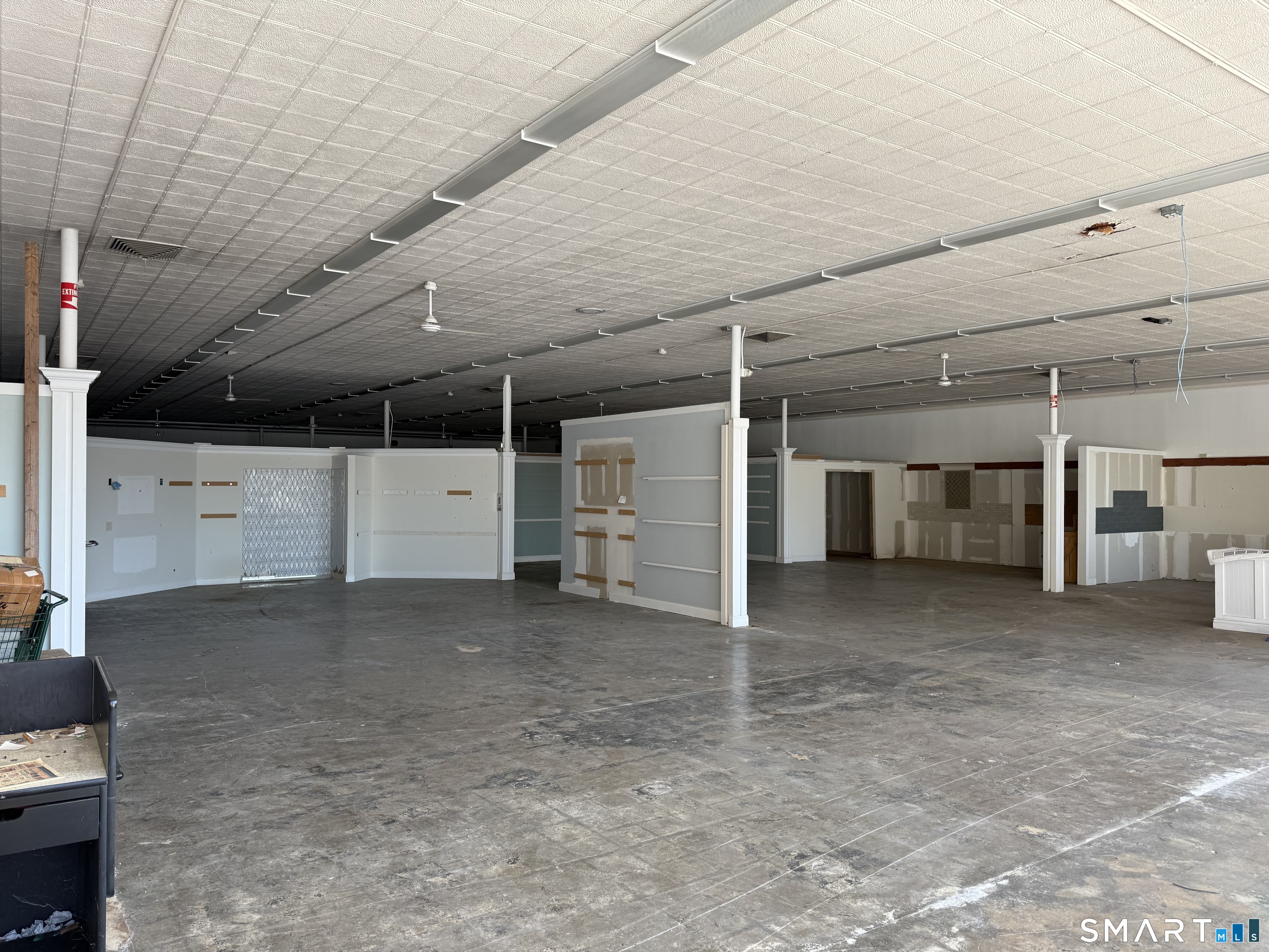 98 Main Street Property Photo 5