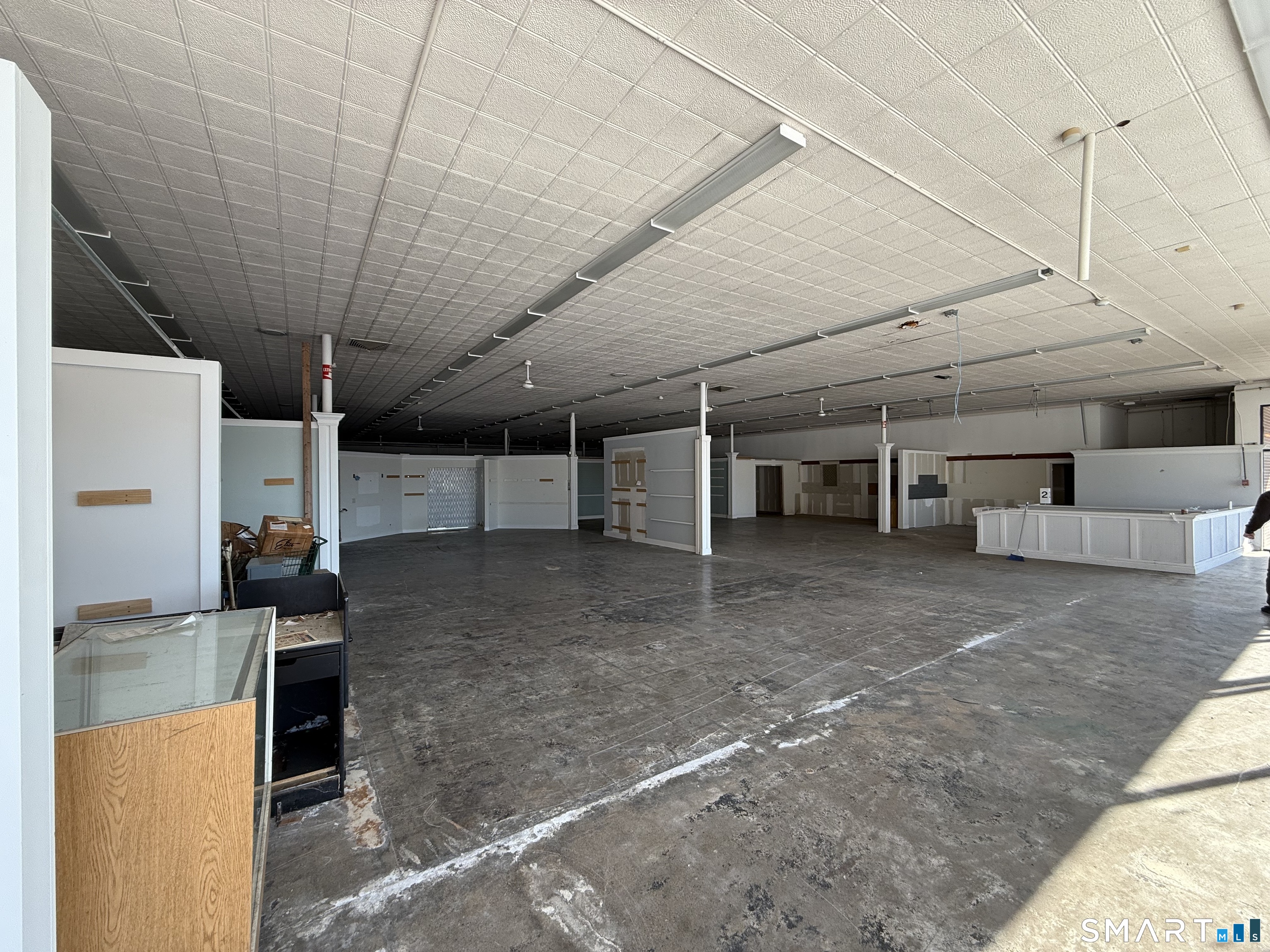 98 Main Street Property Photo 6