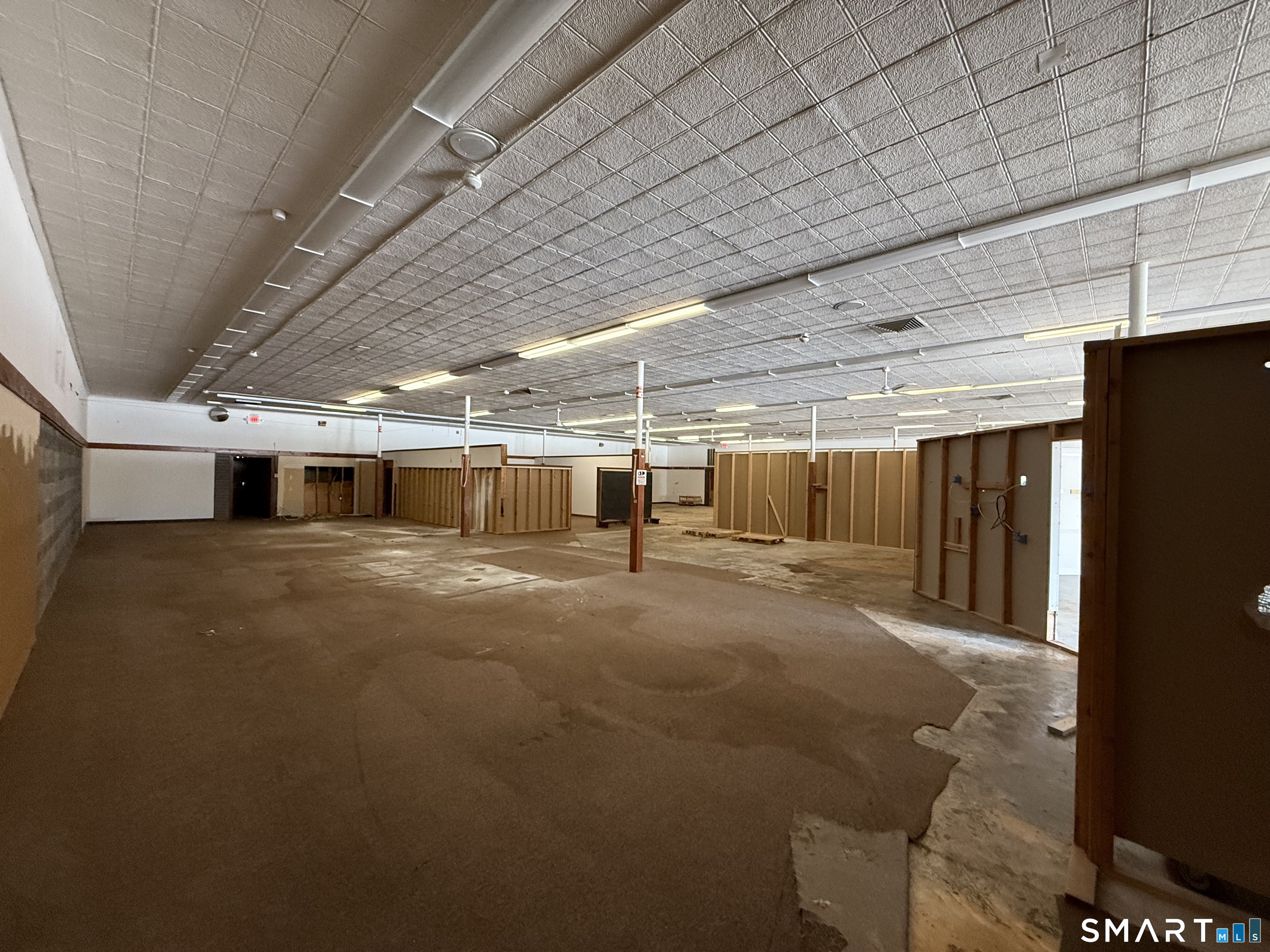 98 Main Street Property Photo 12