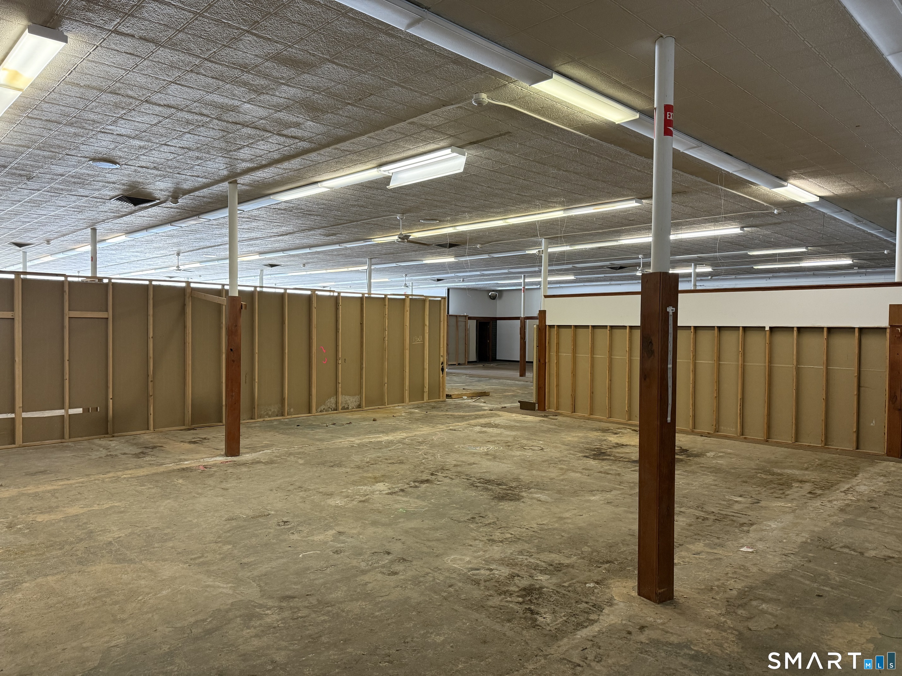 98 Main Street Property Photo 16