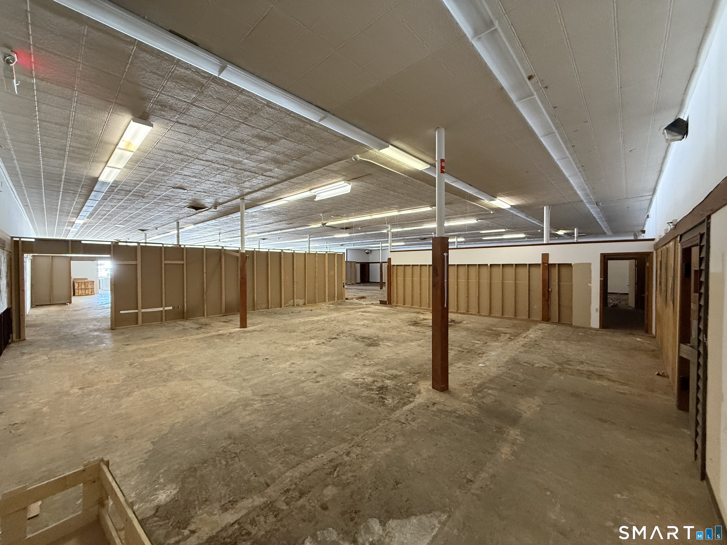98 Main Street Property Photo 18