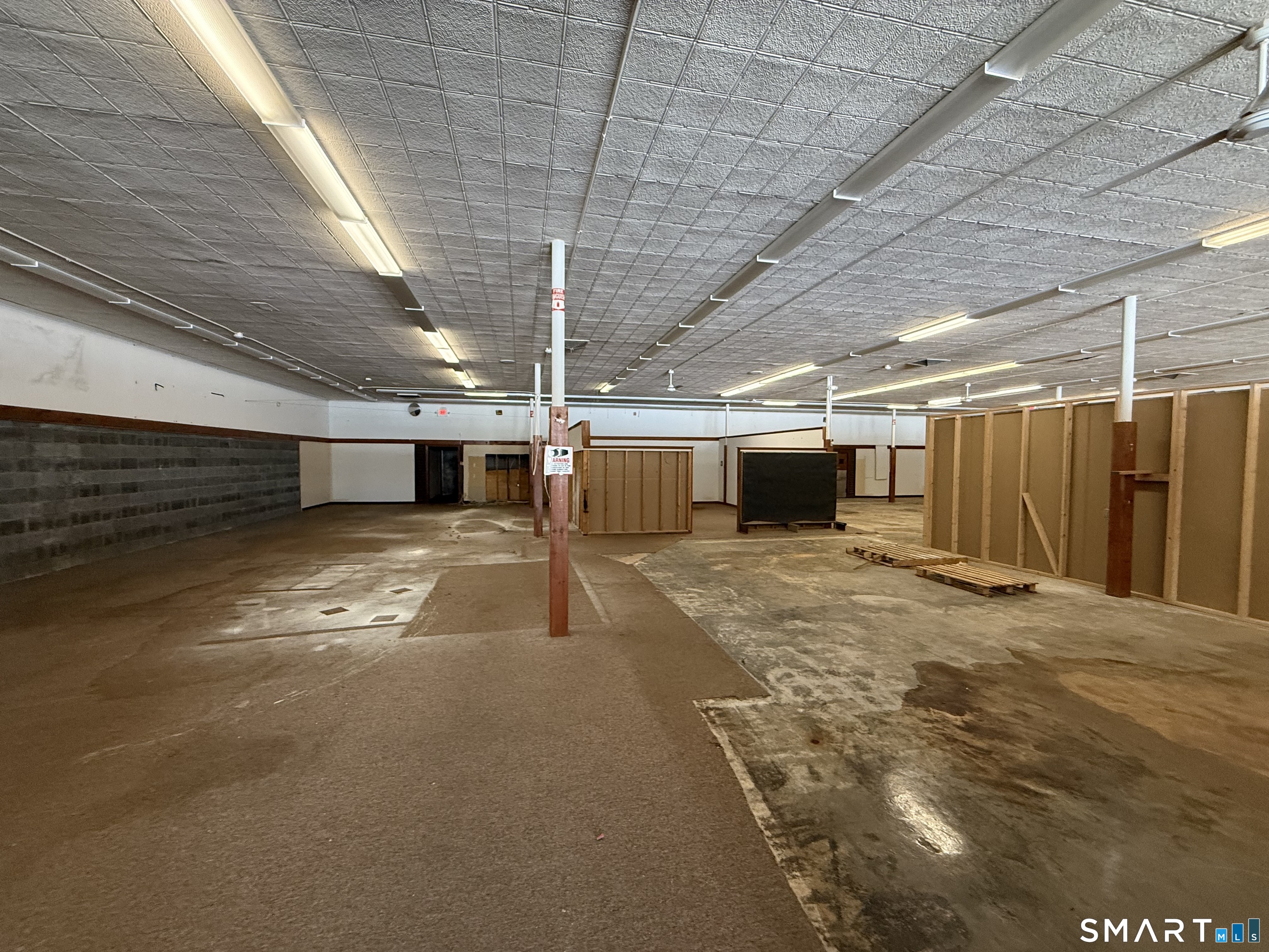 98 Main Street Property Photo 22