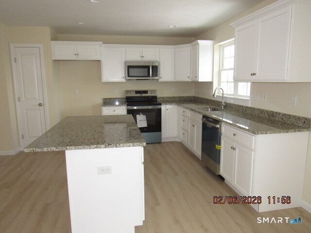 73 Warm Earth Road Property Photo 6