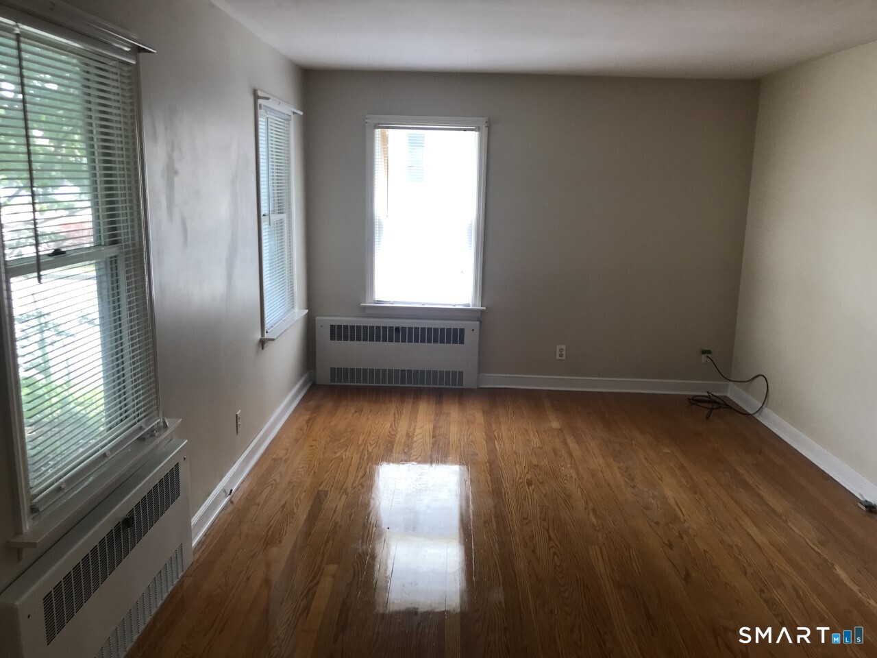 720 Knapps Highway Property Photo 4