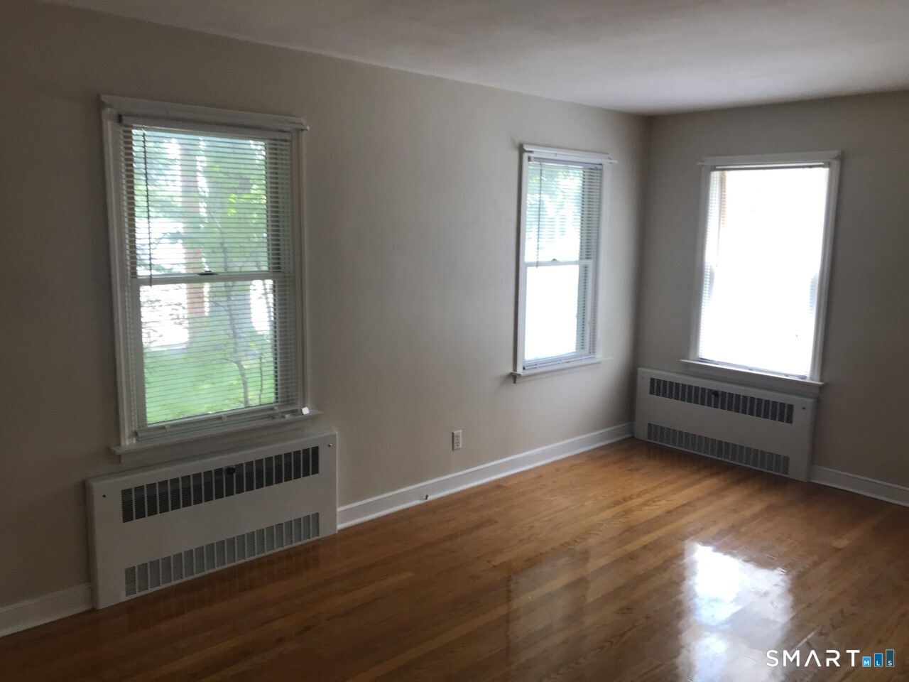 720 Knapps Highway Property Photo 12