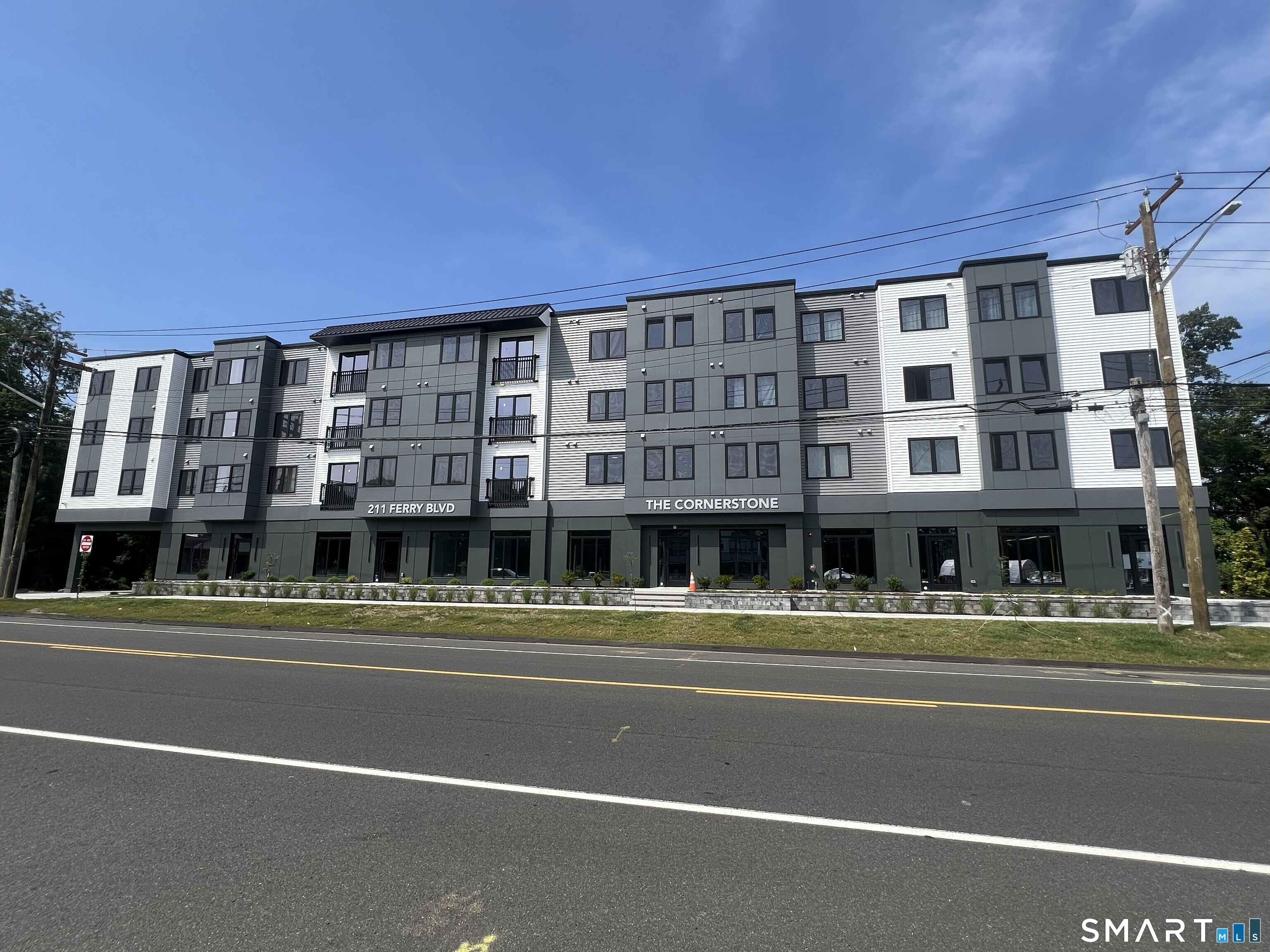 211 Ferry 208 Boulevard Property Photo 1