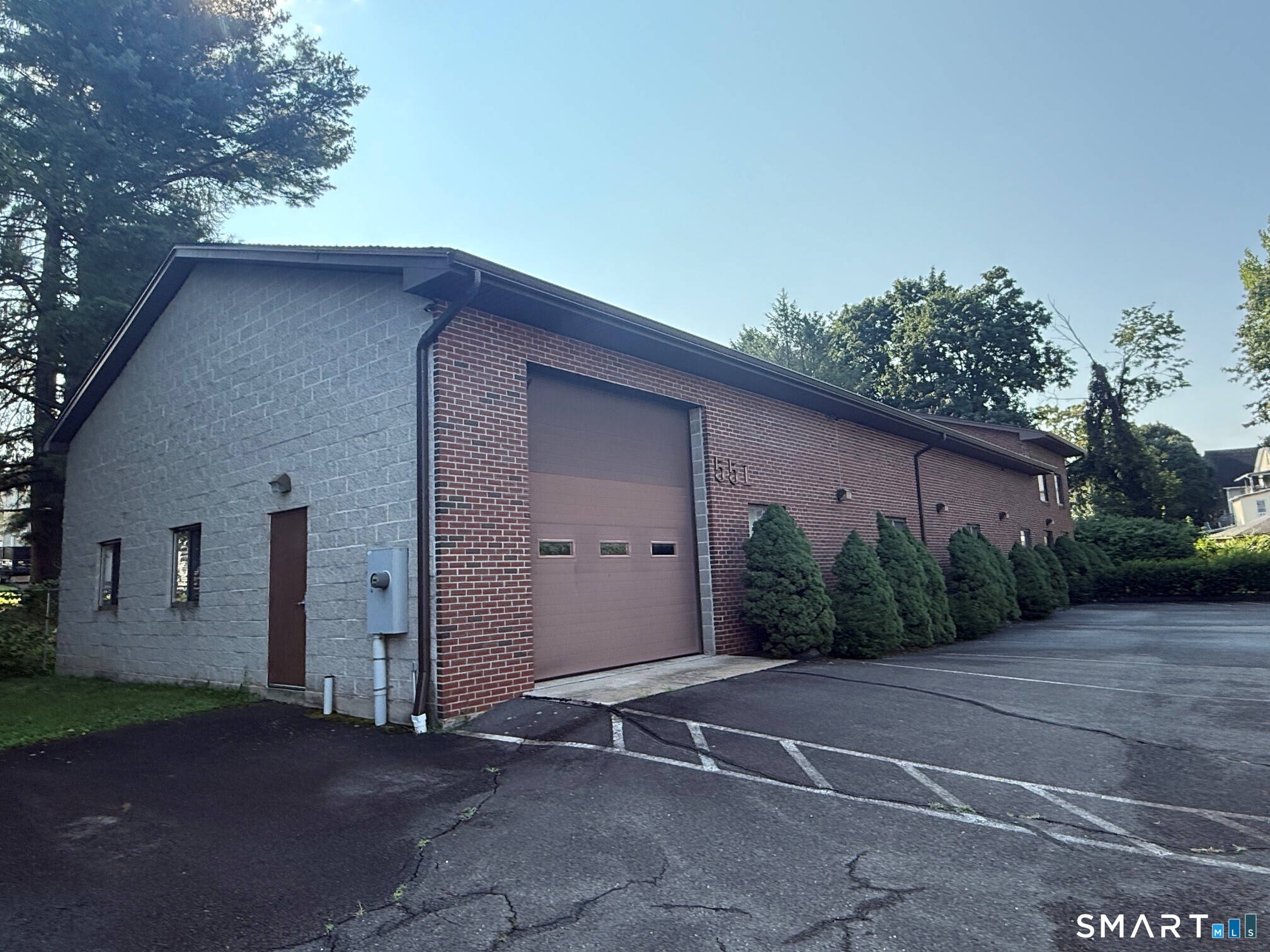 24153030 Property Photo 3
