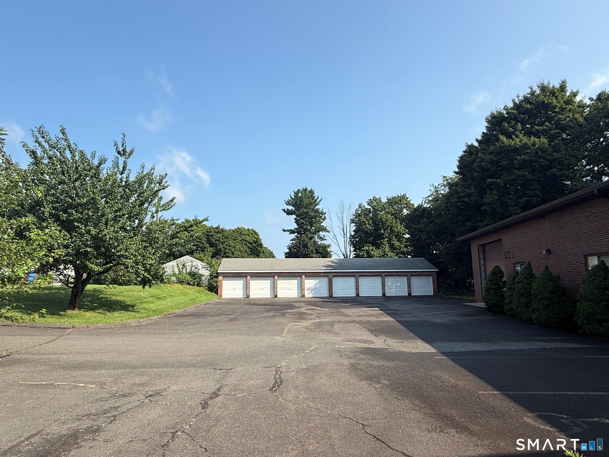 24153030 Property Photo 6