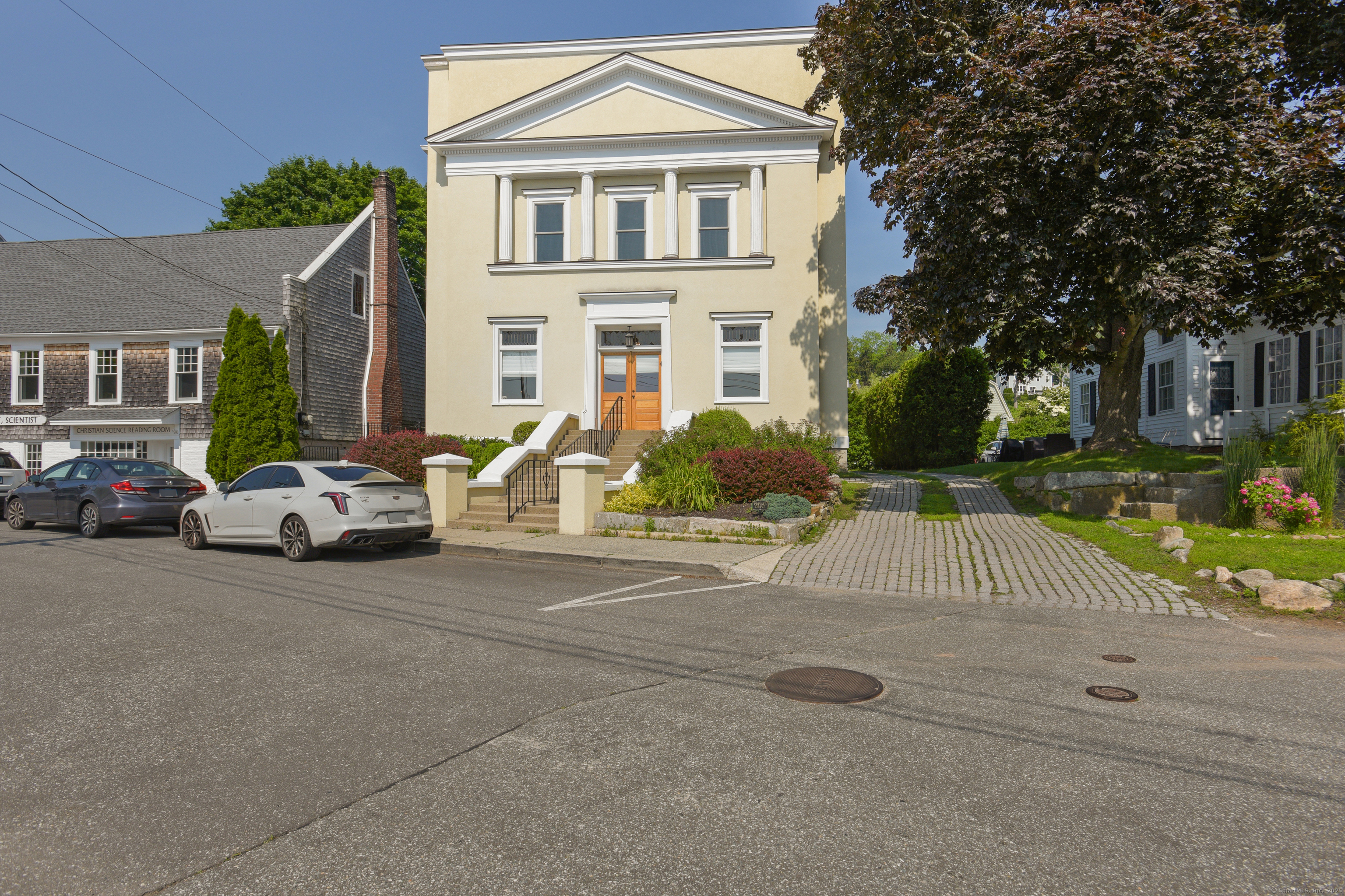 7 Gravel 1 Street Property Photo 12