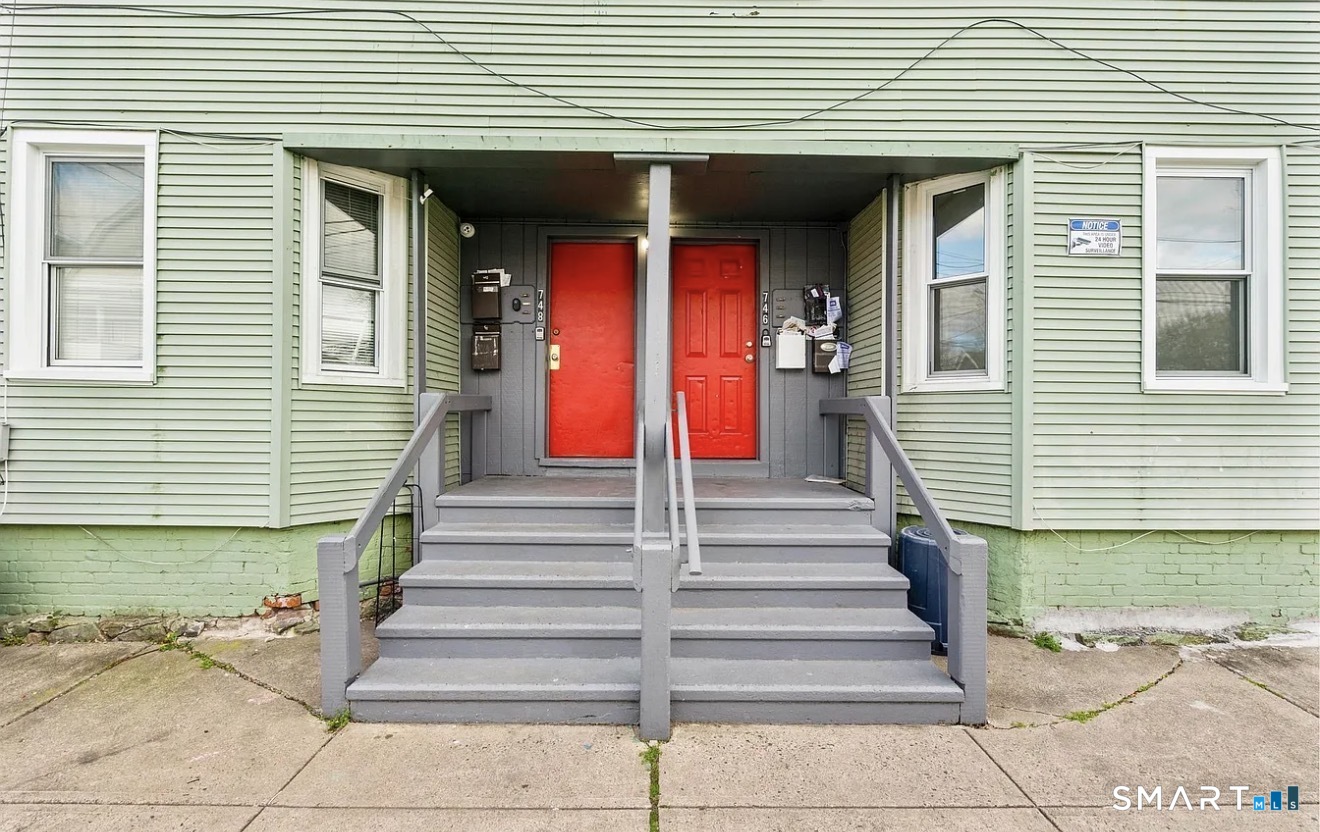 746 Maple Street Property Photo 11