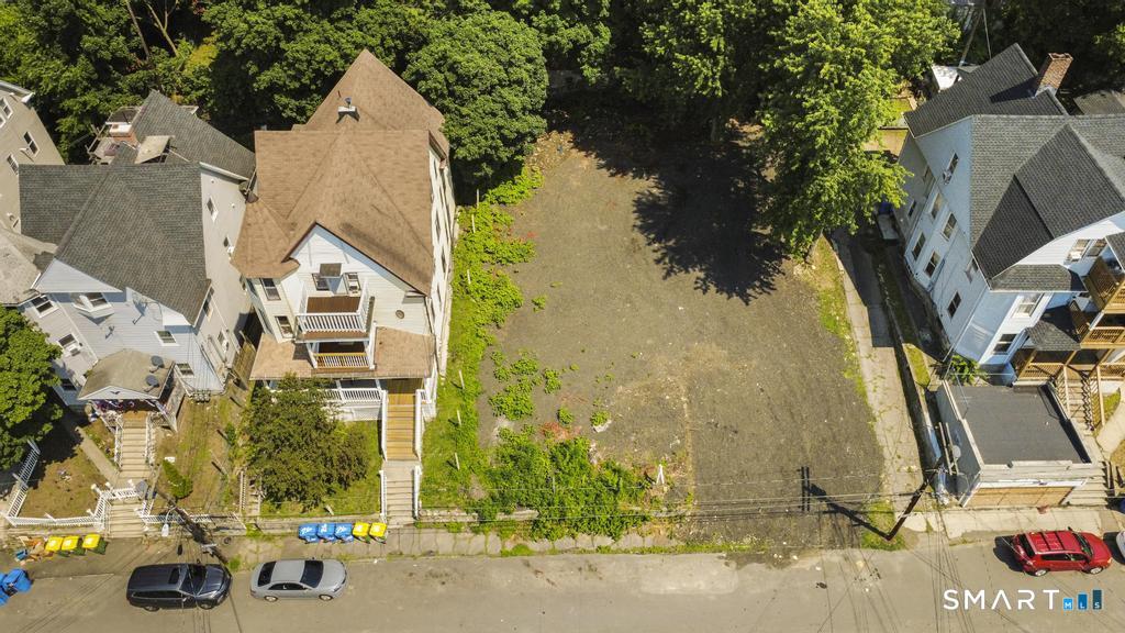 18 Ridgewood Street Property Photo 4