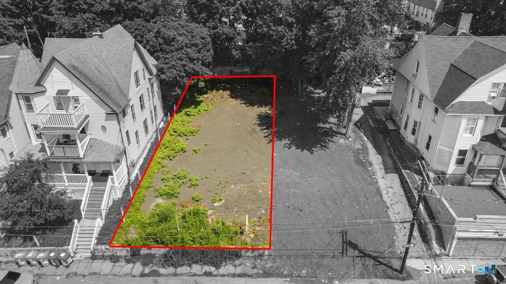 22 Ridgewood Street Property Photo 2