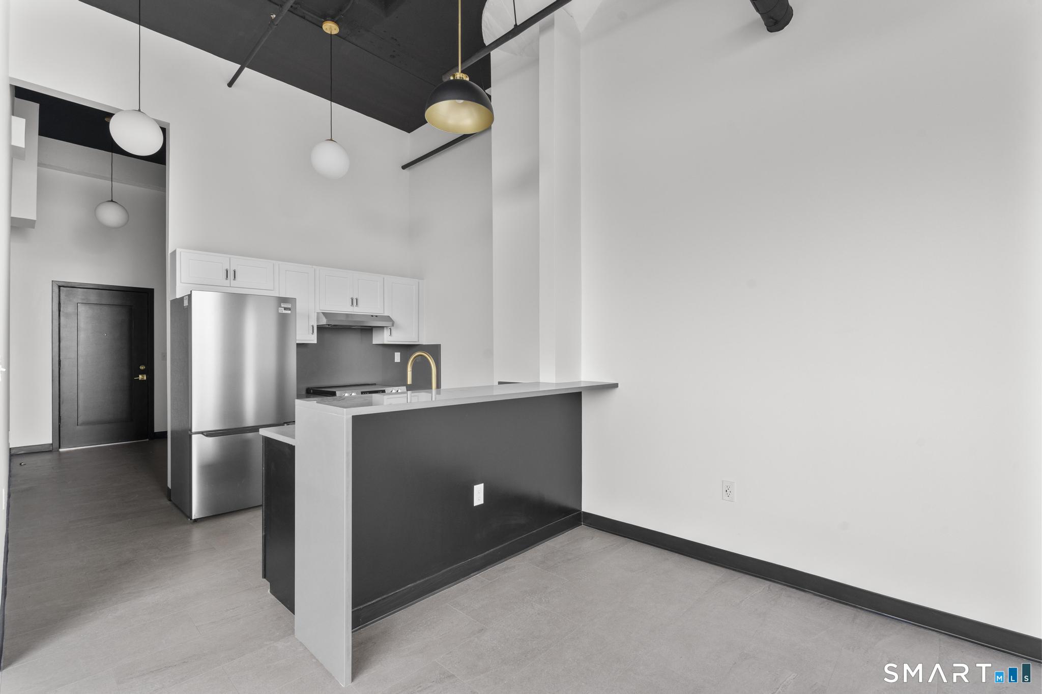 480 Myrtle Street Property Photo 13