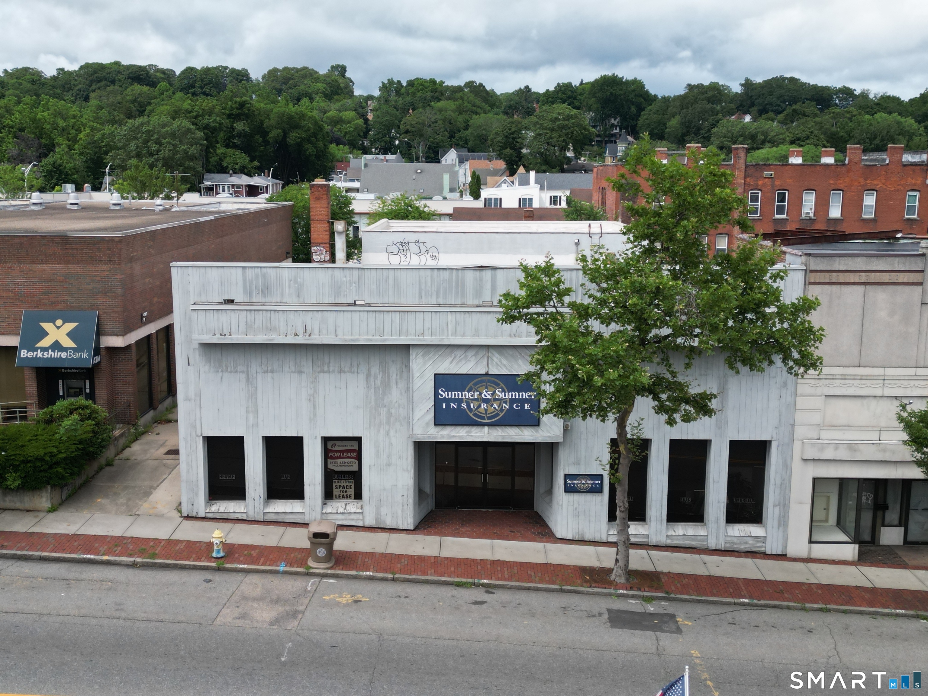 757 Main Street Property Photo 1