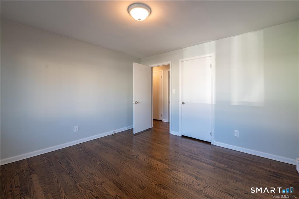 927 Birmingham Street Property Photo 15