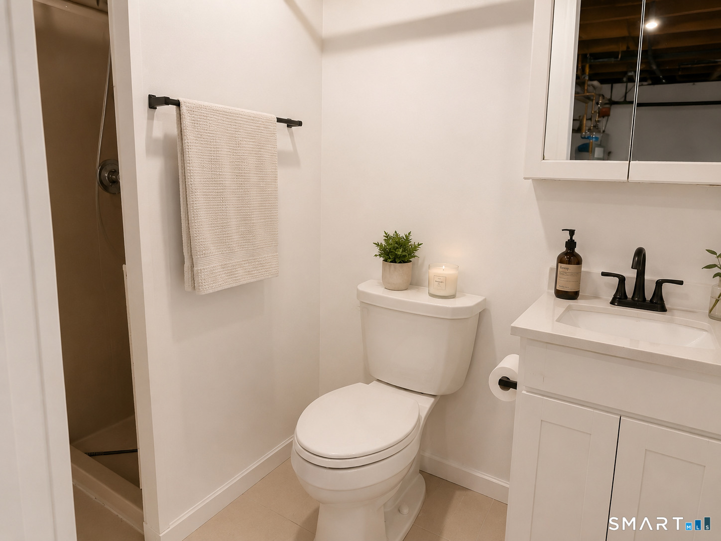 37 Weed Street Property Photo 17