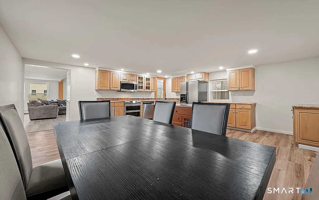 78 Union Street Property Photo 10