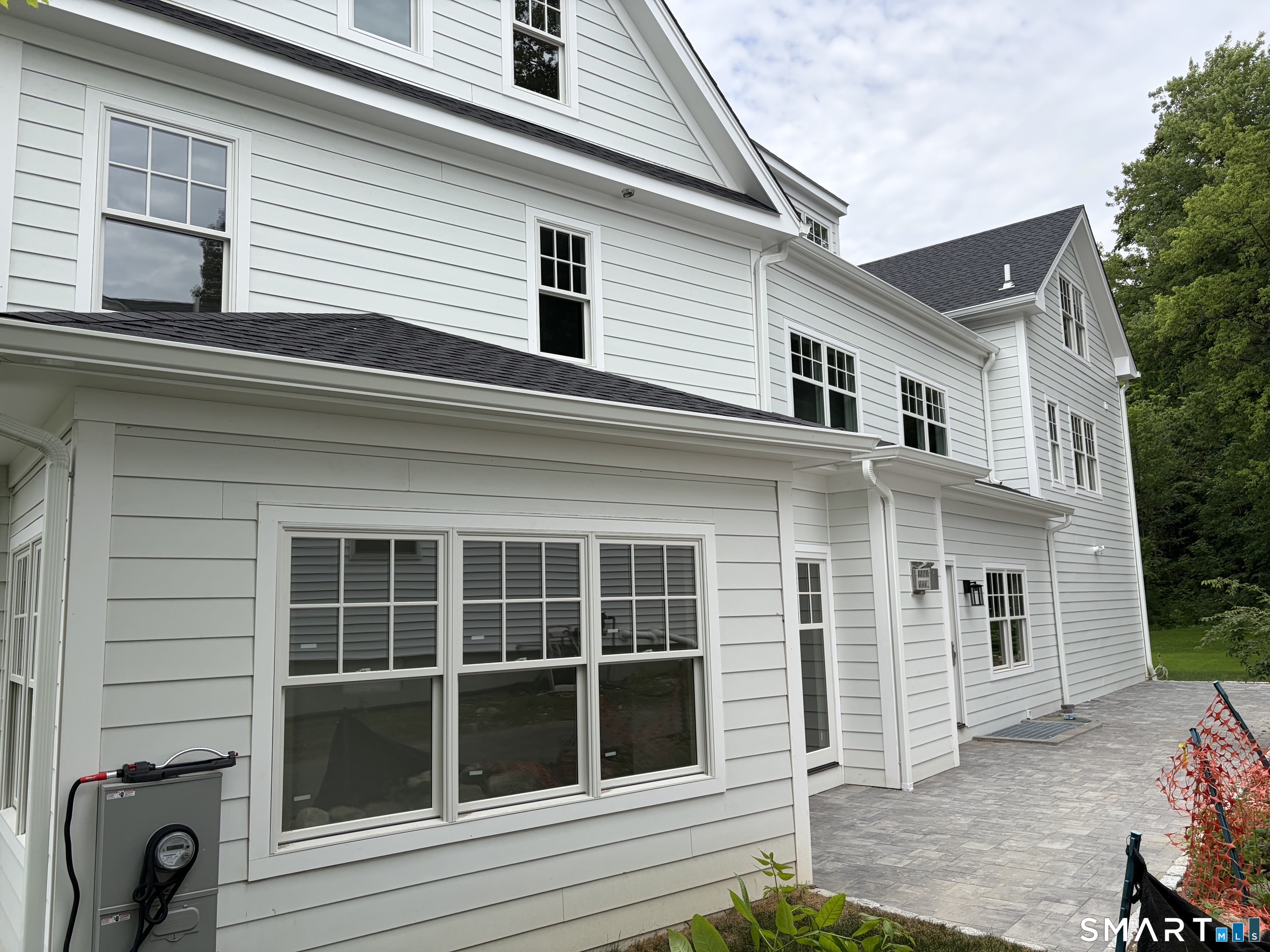 145 River Street Property Photo 2