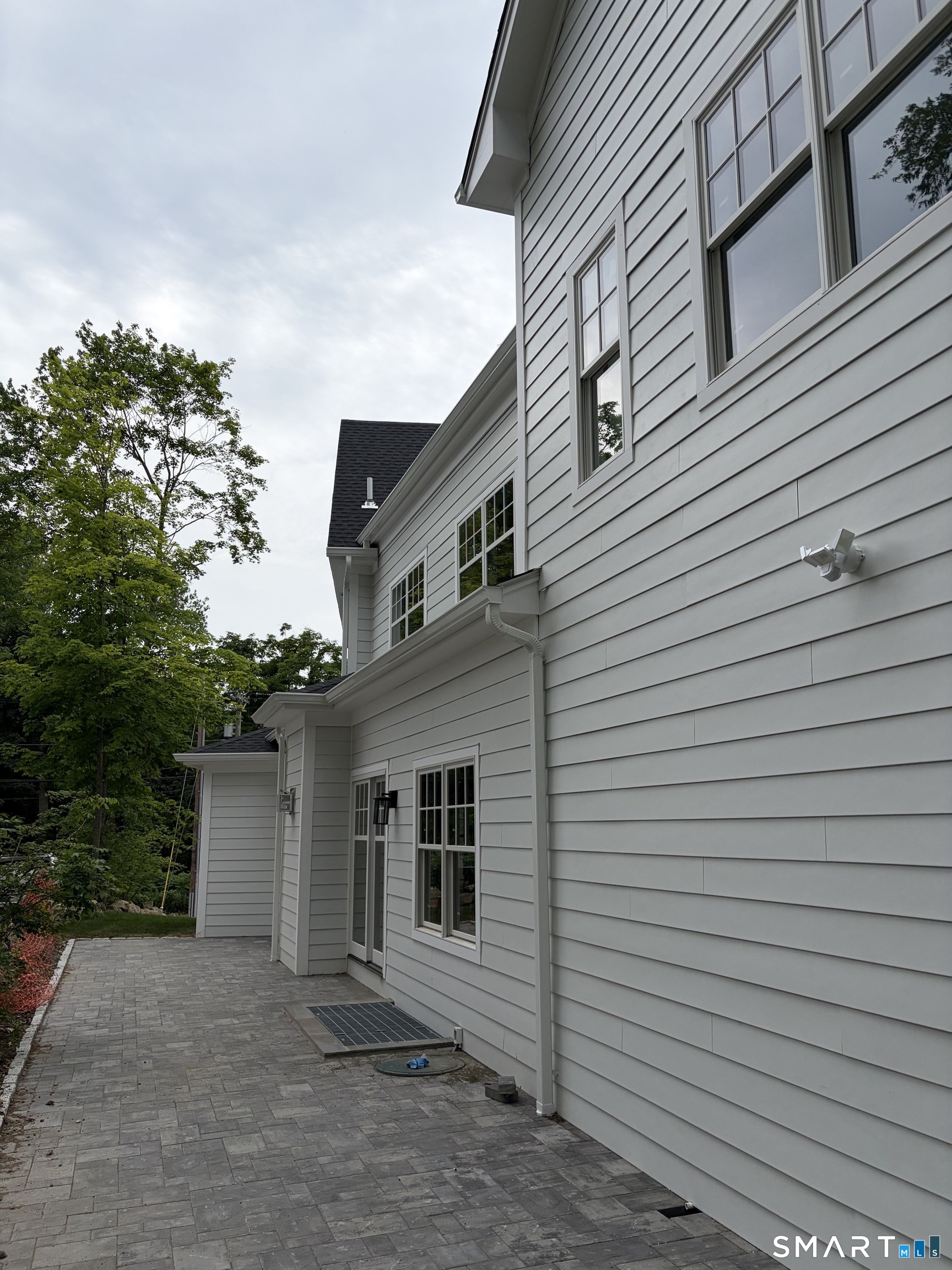 145 River Street Property Photo 3