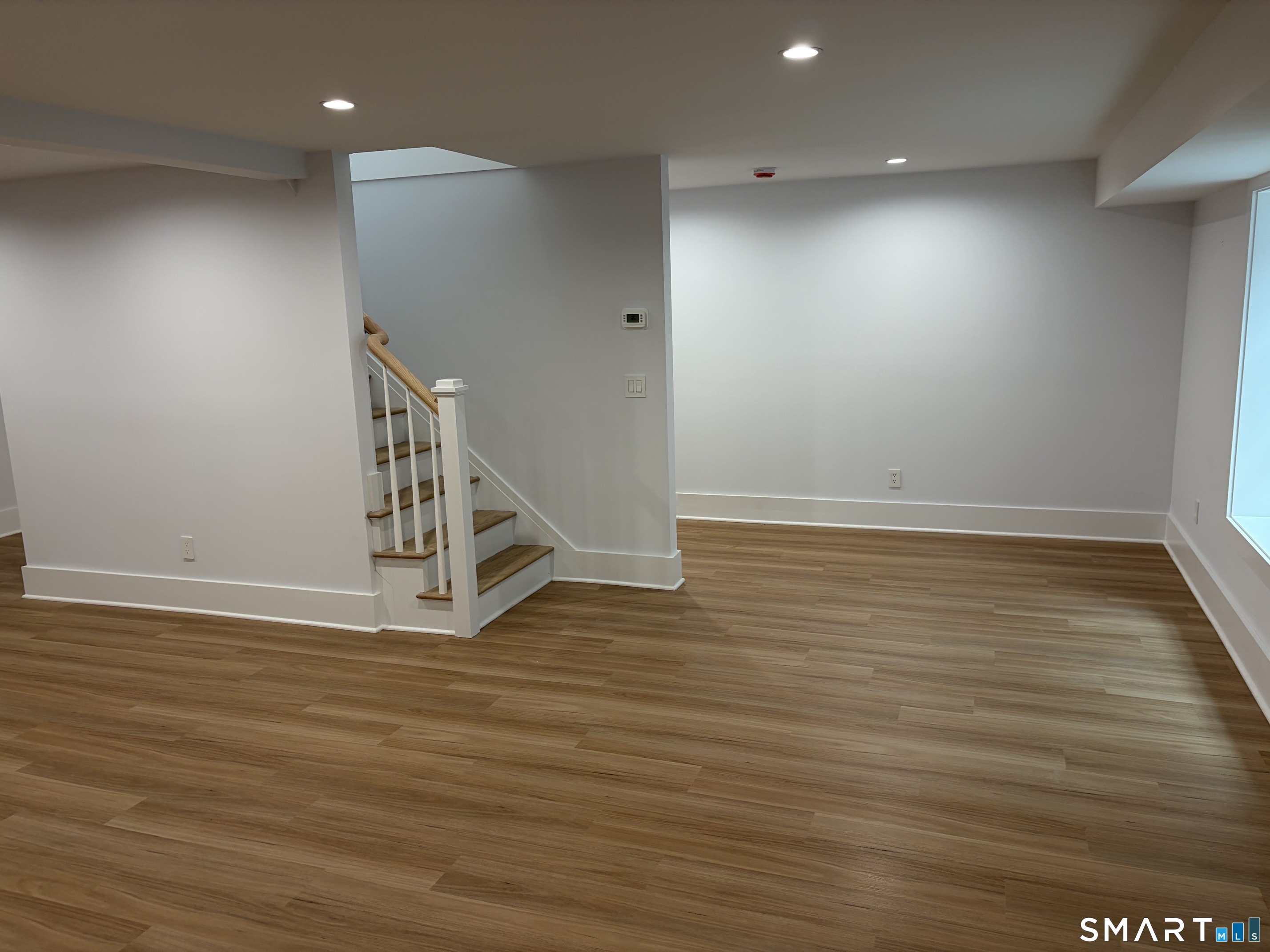 145 River Street Property Photo 6