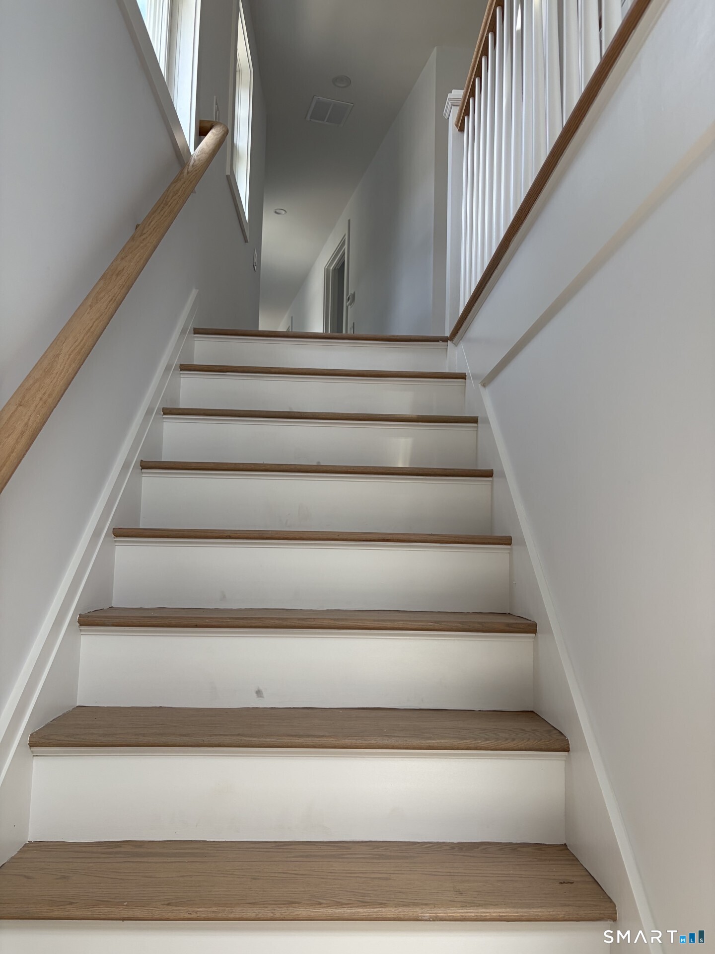 145 River Street Property Photo 12