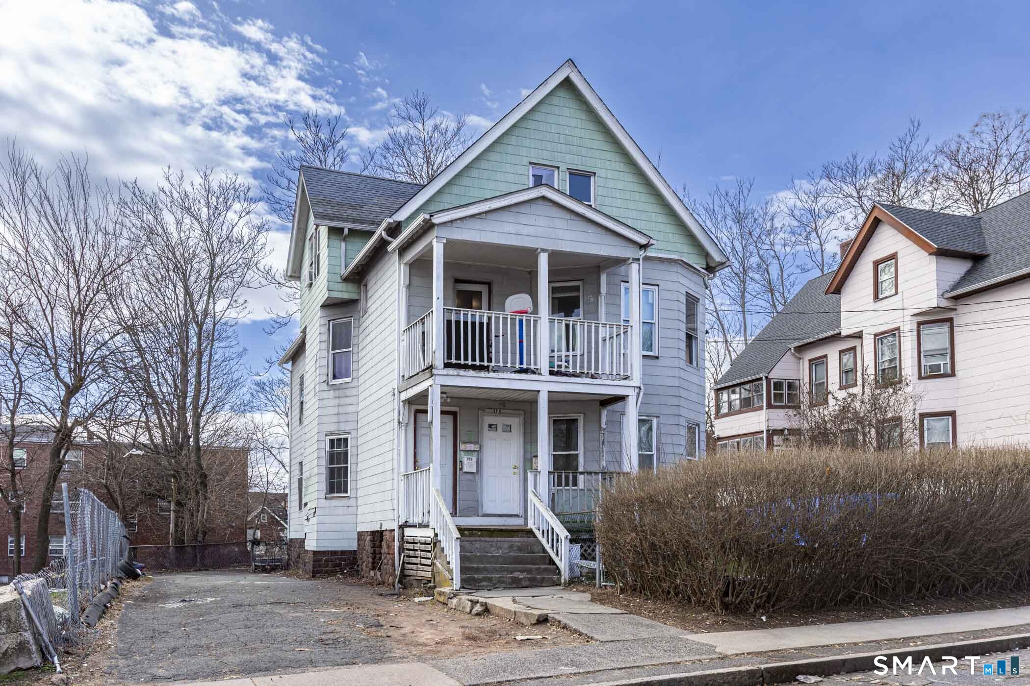 173 Benton Street Property Photo 1
