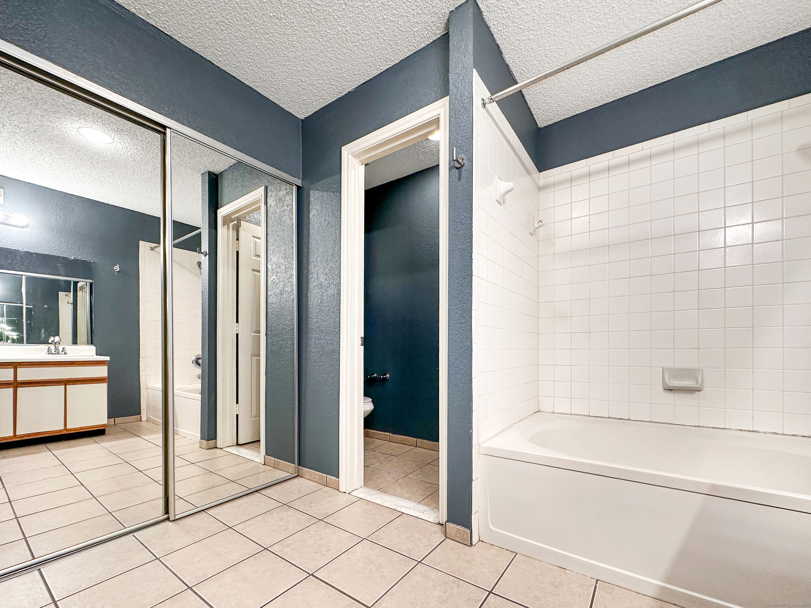 31 High Apt 11304 Street Property Photo 12