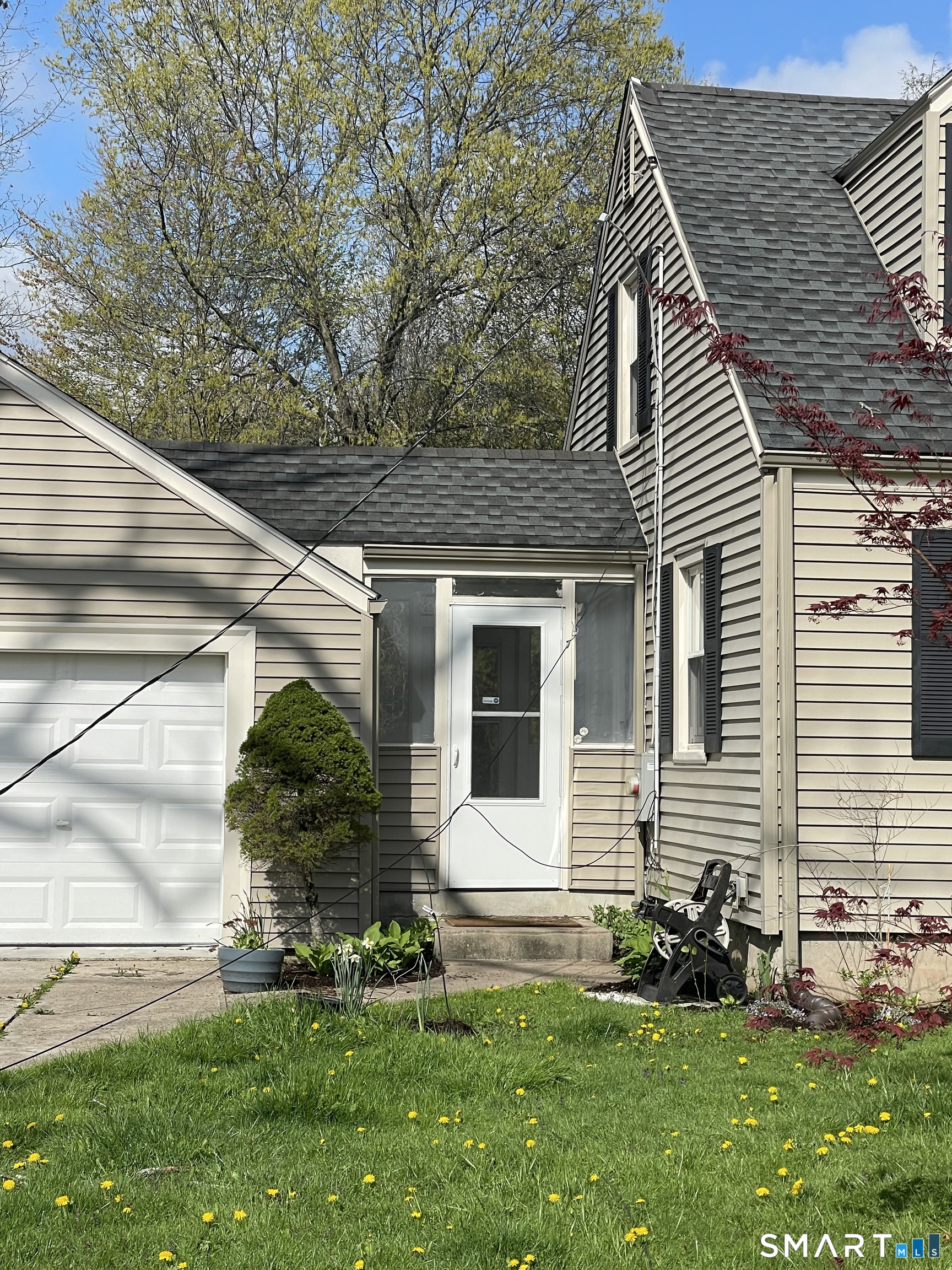 1347 Hall Boulevard Property Photo 35