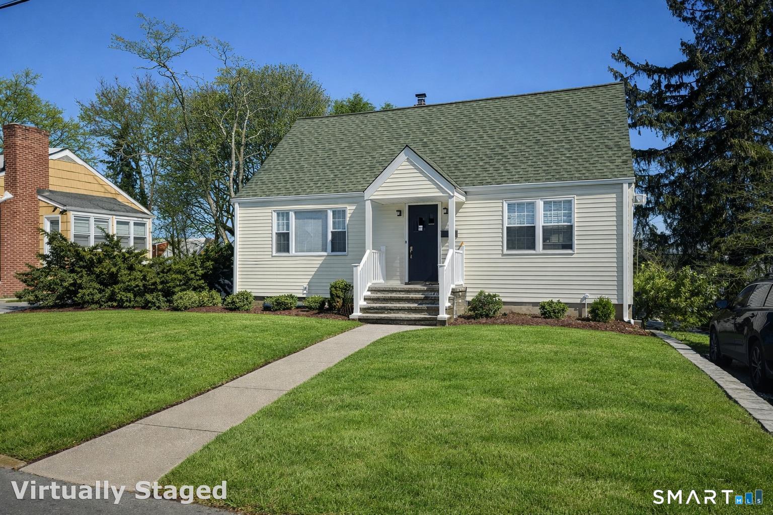 46 Myron Avenue Property Photo 4