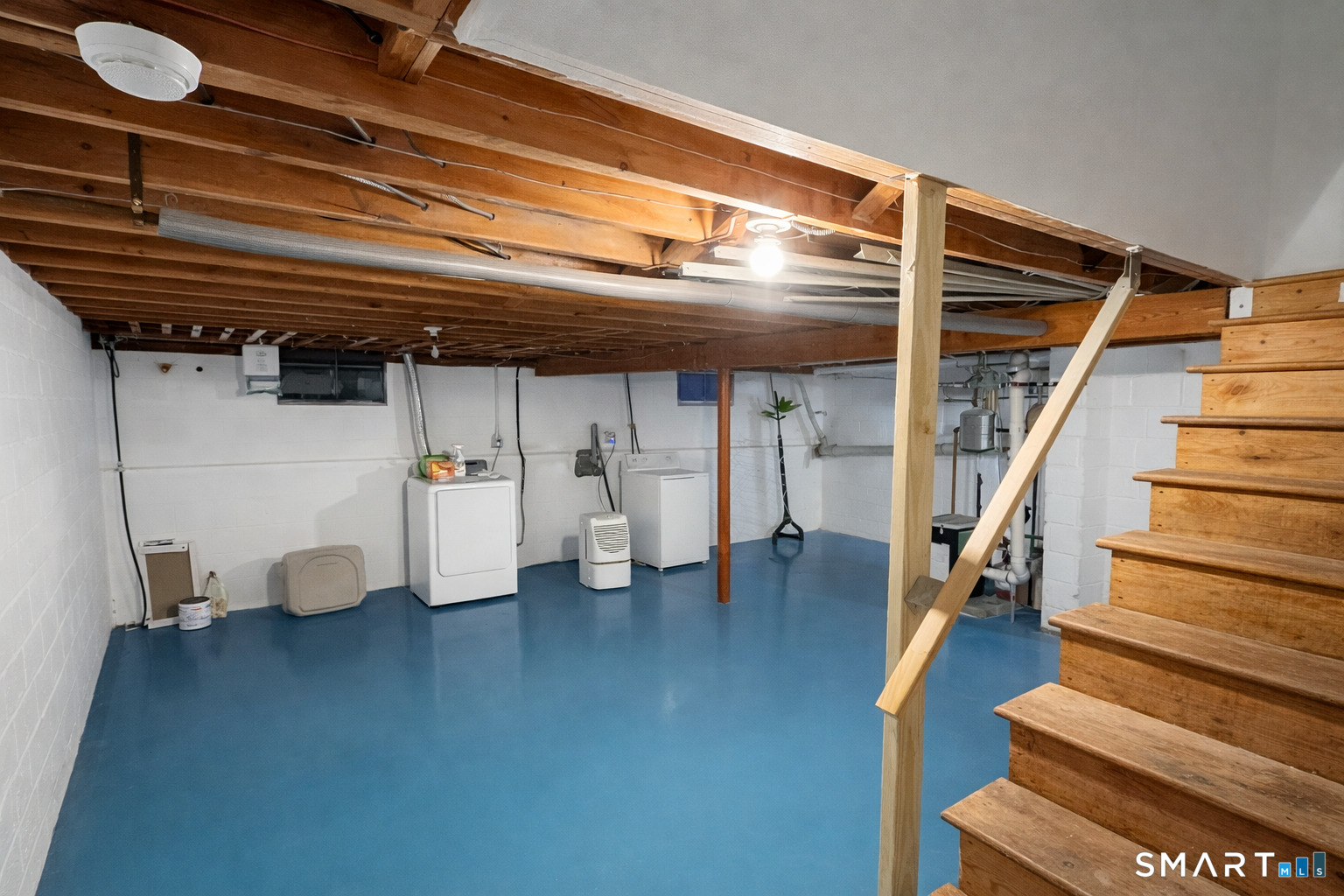 46 Myron Avenue Property Photo 10