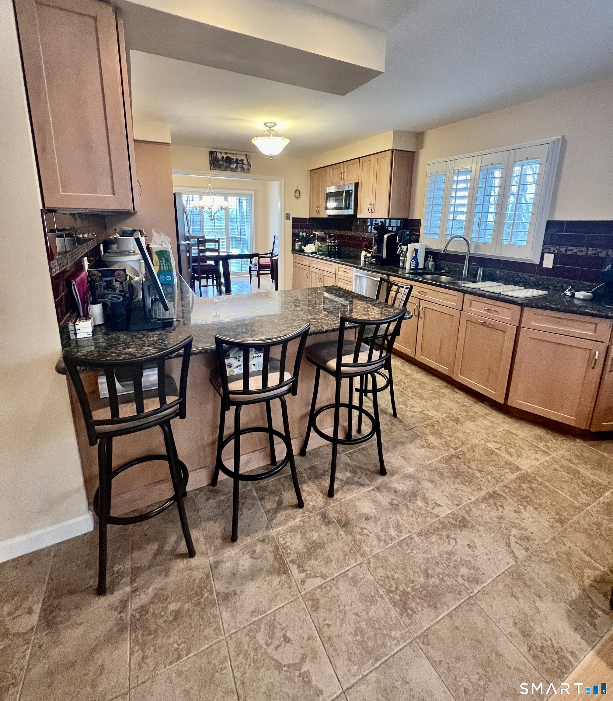 305 Cliffside Drive Property Photo 5