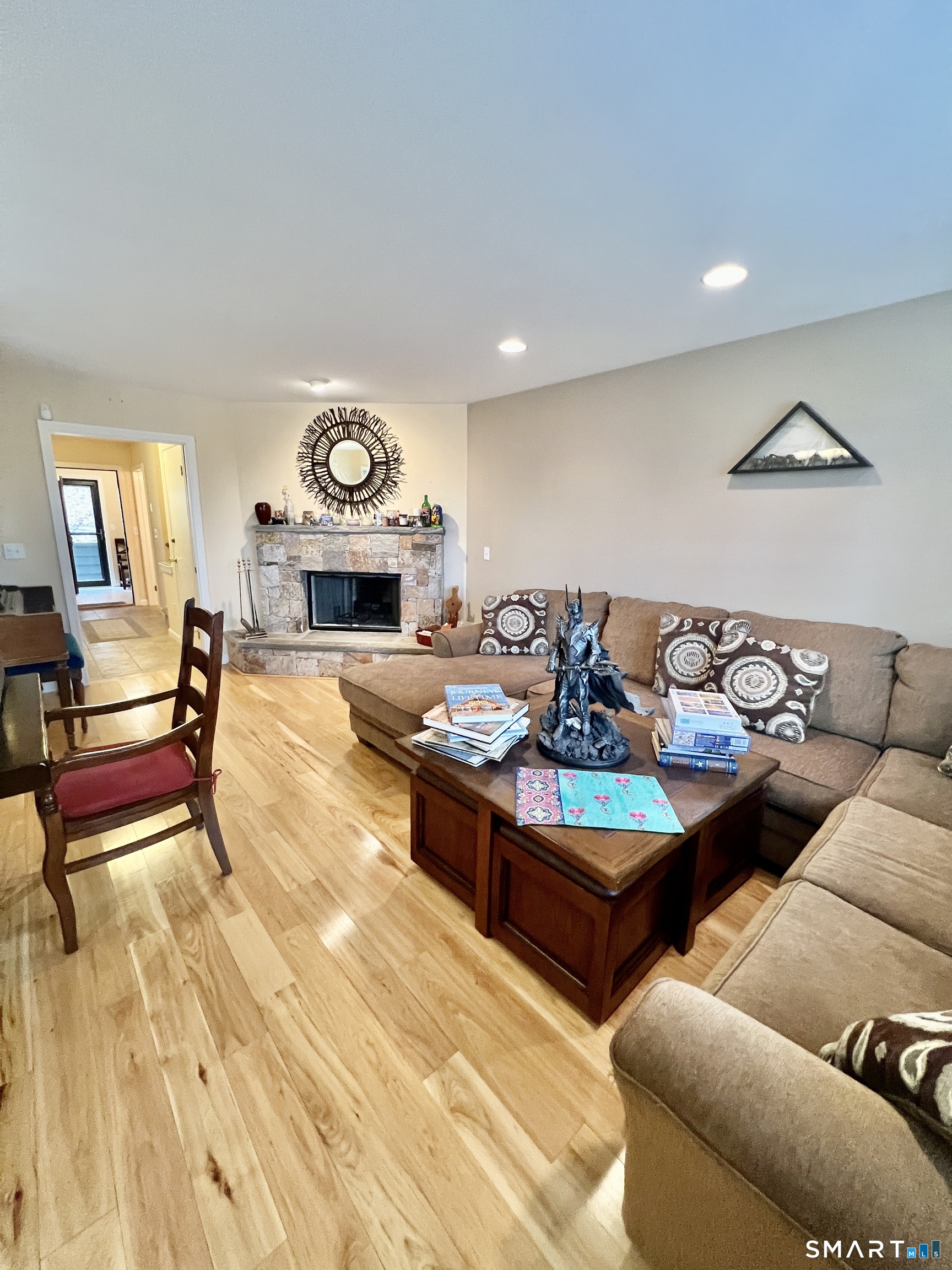 305 Cliffside Drive Property Photo 9