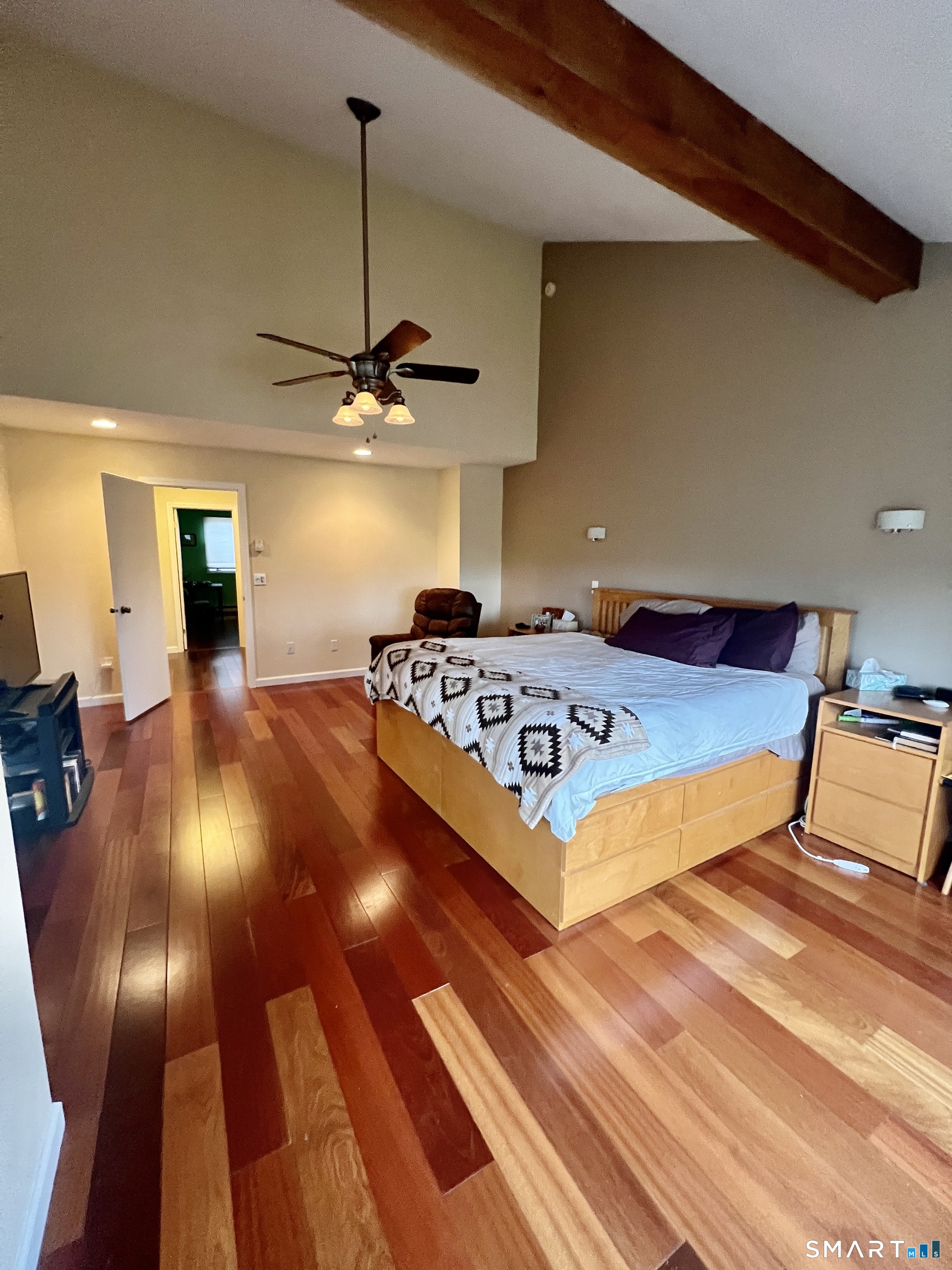 305 Cliffside Drive Property Photo 12