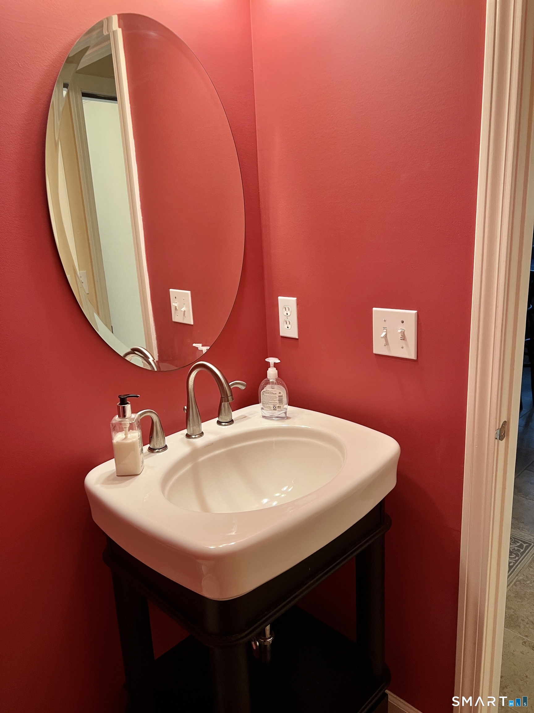 305 Cliffside Drive Property Photo 21