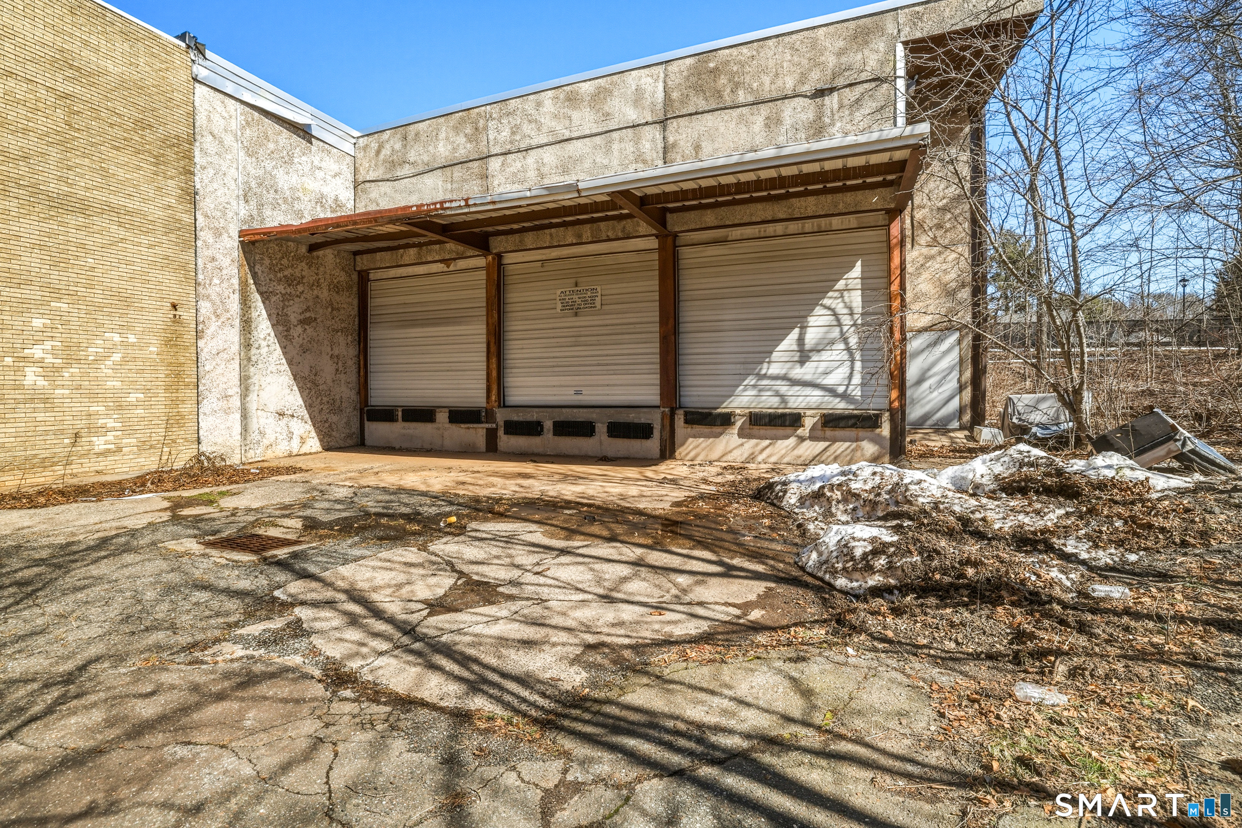 1930 Silas Deane Highway Property Photo 11