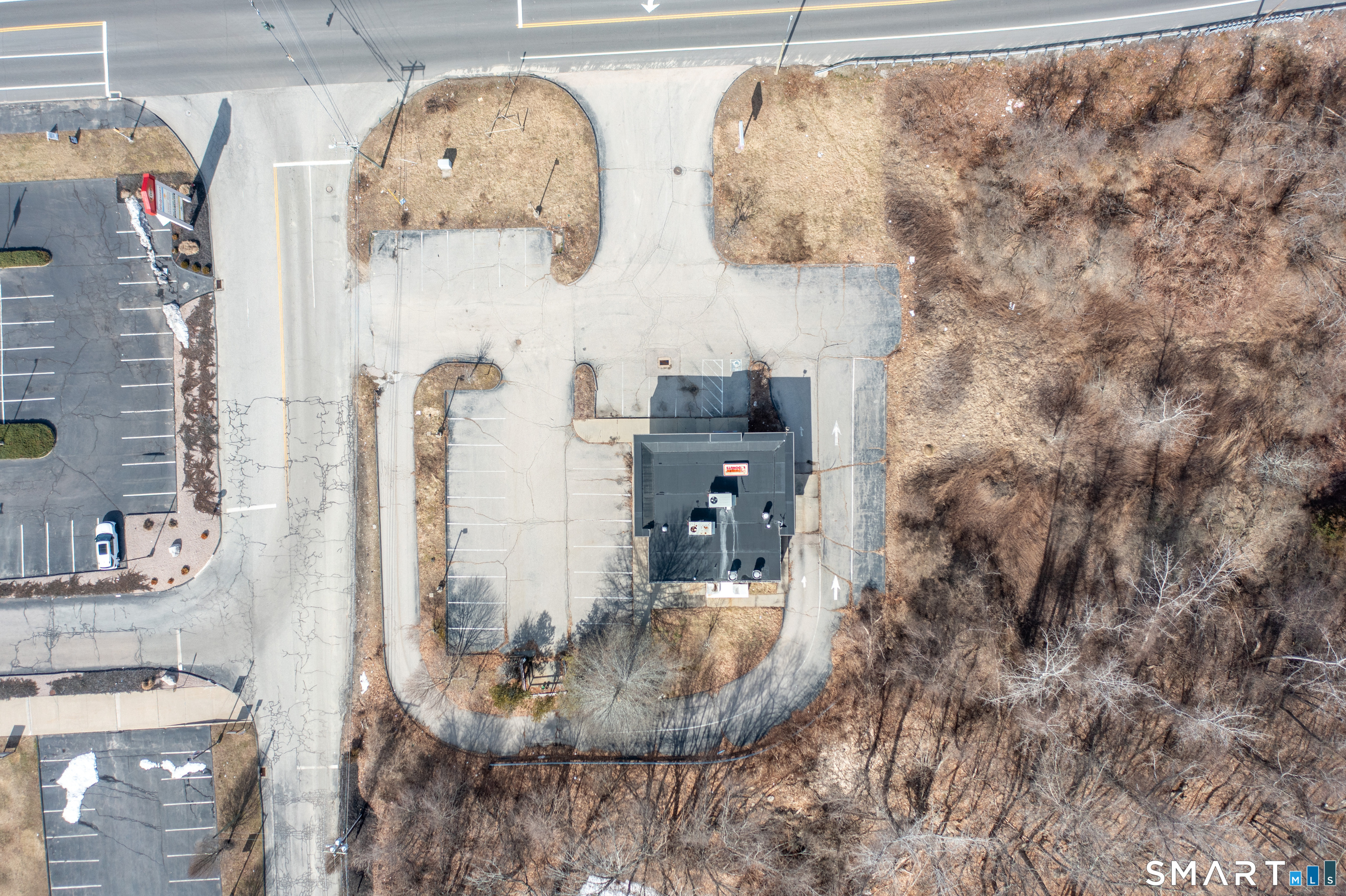 641 Norwich New London Turnpike Property Photo 18