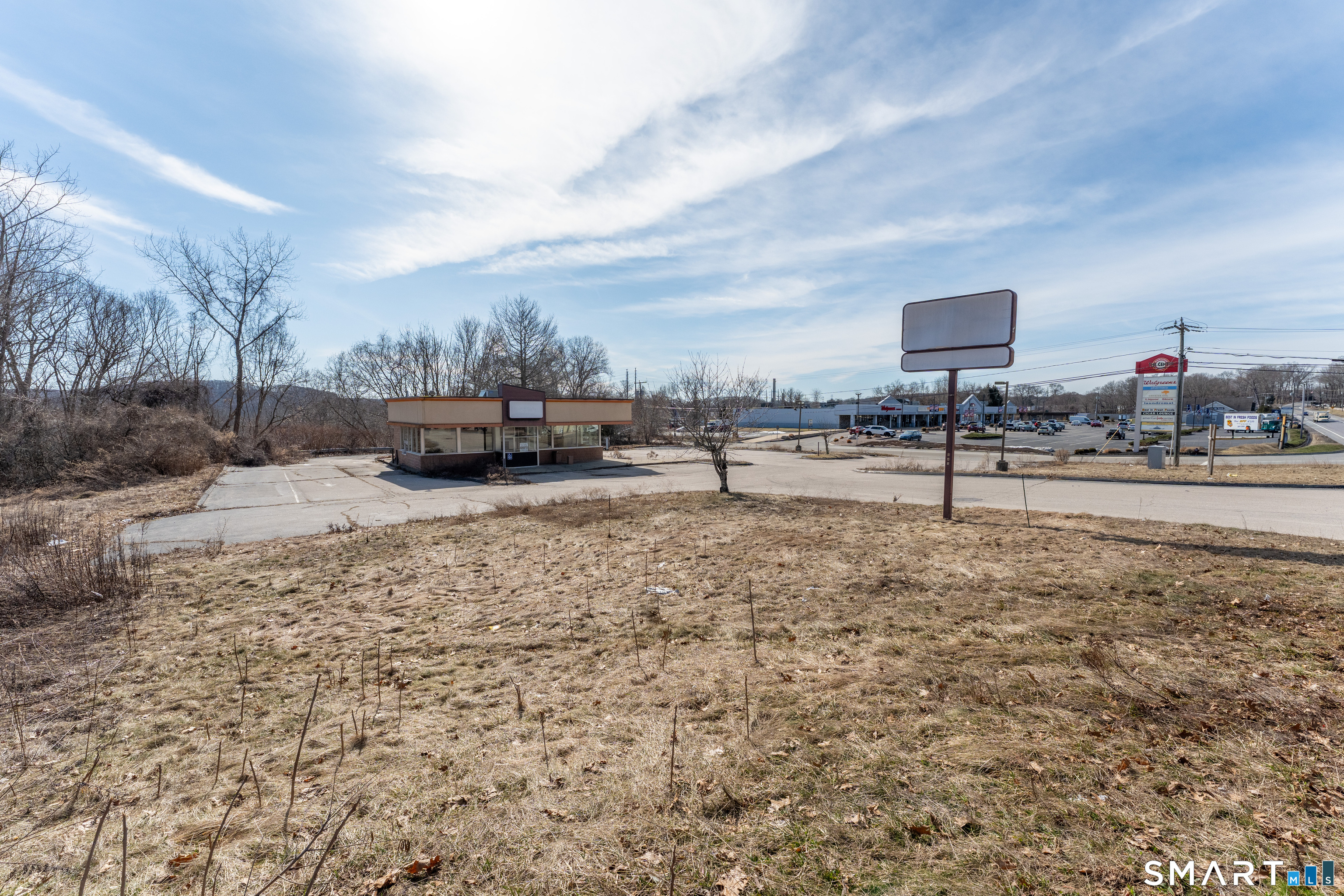 641 Norwich New London Turnpike Property Photo 19