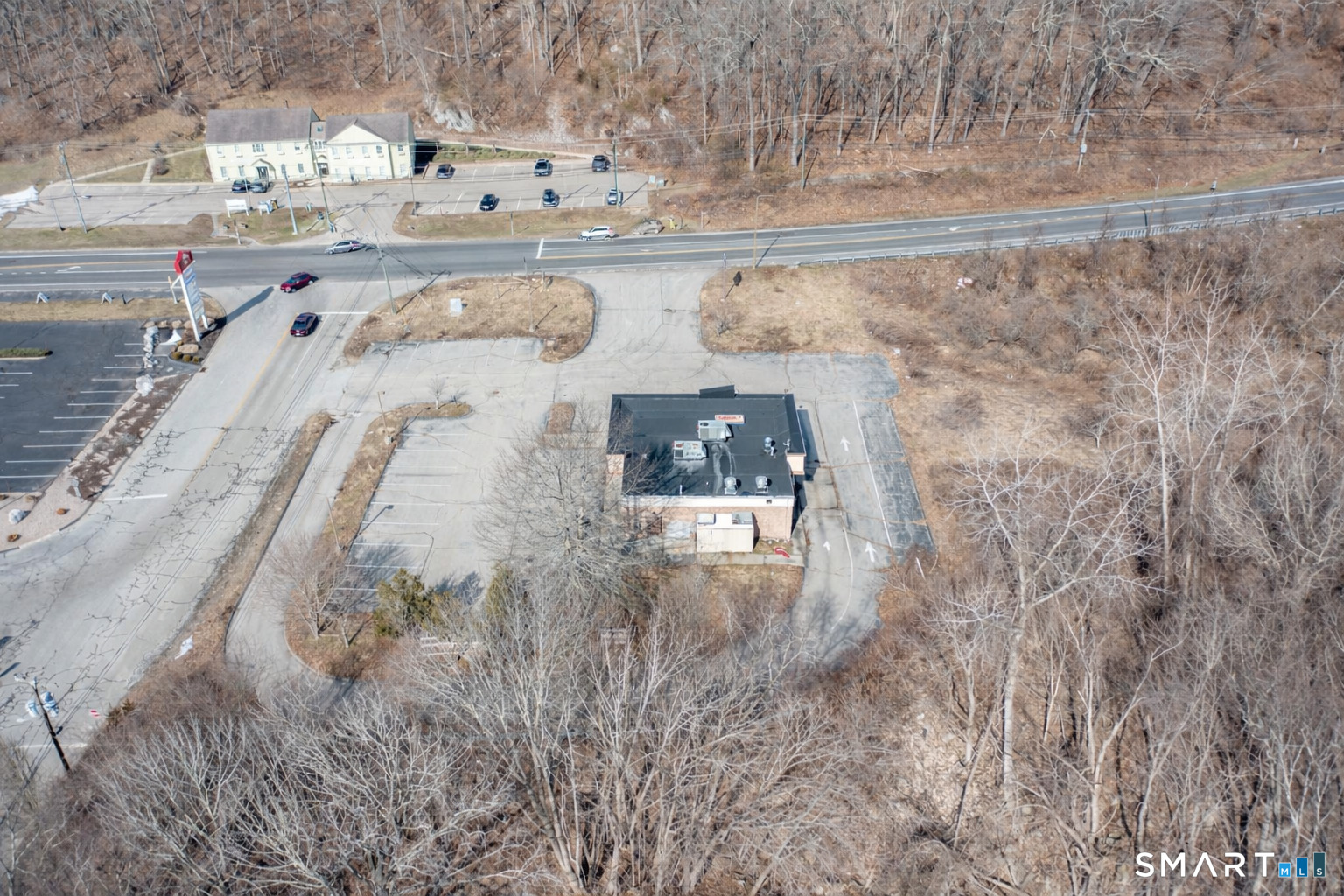 641 Norwich New London Turnpike Property Photo 27