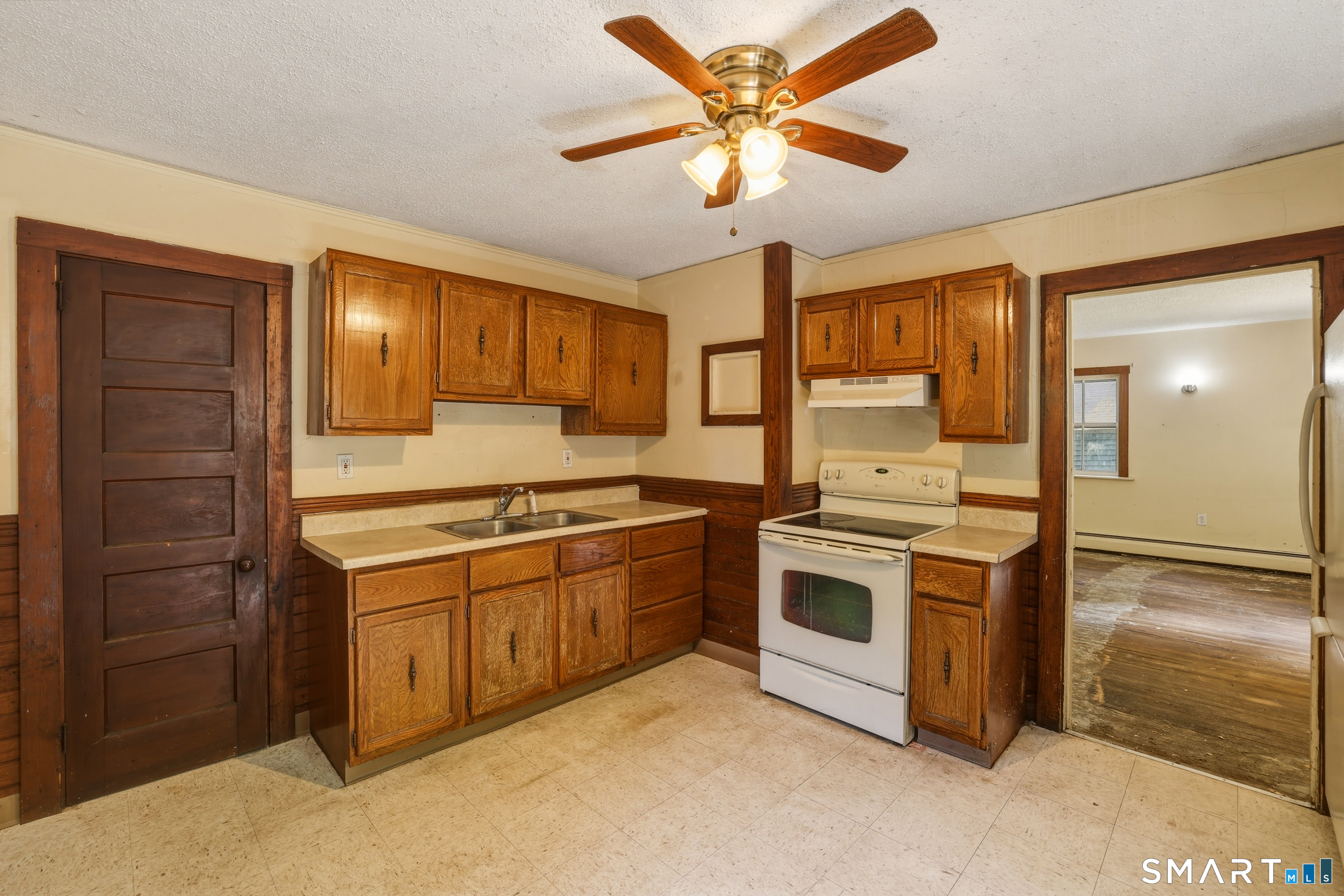 176 Newberry Road Property Photo 10
